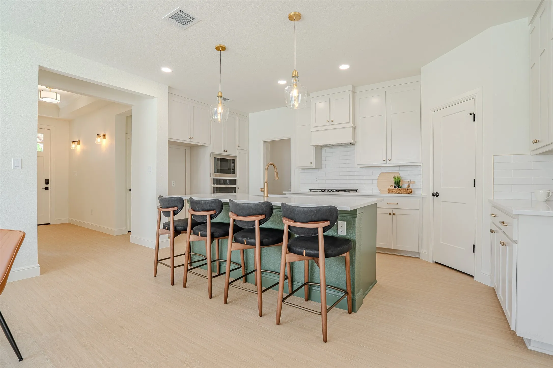 Single Family Residence For Sale in Bosque County , 106 K Street, Meridian, Texas 76665, 3 Bedroom, 3 Bathroom, 2 Garage spaces, 1,873 Sqft, built in 2026, mls#21402260, Real Estate Agent in Meridian, Homes For Sale in Bosque county, Homes For Sale in Meridian, Realtor in Meridian Texas, Real Estate Brokerage Independent Realty Texas, Luminita Cordes Realtor