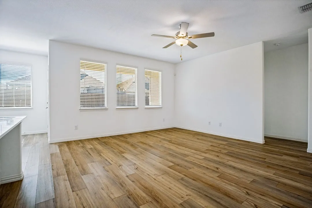 Single Family Residence For Sale in Collin County , 1105 Mahogany Lane, Princeton, Texas 75407, 4 Bedroom, 2 Bathroom, 2 Garage spaces, 1,835 Sqft, built in 2022, mls#21400347, Real Estate Agent in Princeton, Homes For Sale in Collin county, Homes For Sale in Princeton, Realtor in Princeton Texas, Real Estate Brokerage Independent Realty Texas, Luminita Cordes Realtor