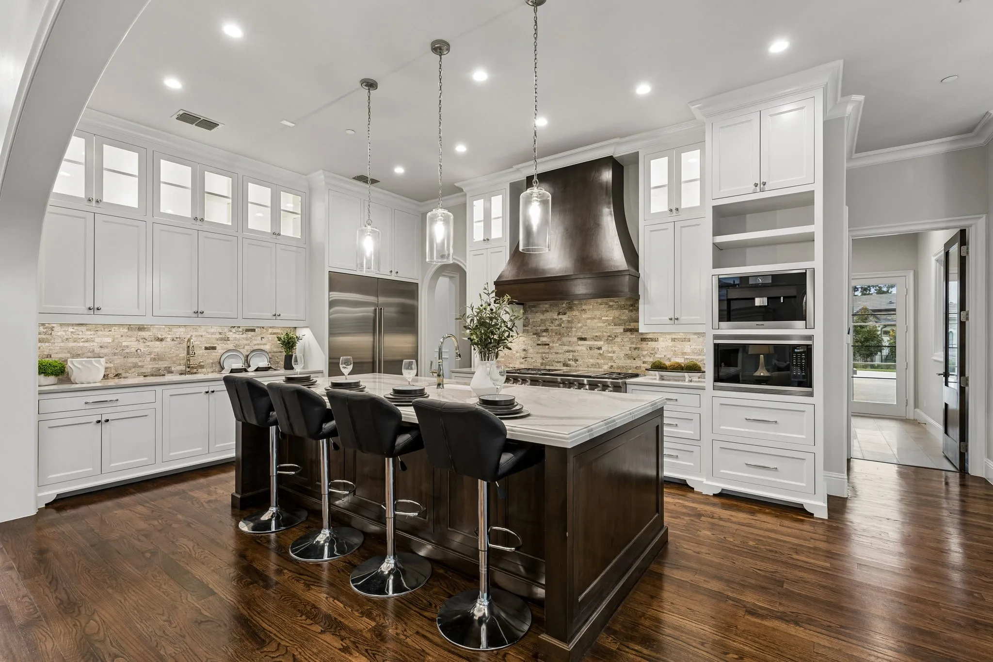 Single Family Residence For Sale in Tarrant County , 2202 Barcelona Court, Westlake, Texas 76262, 6 Bedroom, 9 Bathroom, 3 Garage spaces, 6,910 Sqft, built in 2020, mls#21402238, Real Estate Agent in Westlake, Homes For Sale in Tarrant county, Homes For Sale in Westlake, Realtor in Westlake Texas, Real Estate Brokerage Independent Realty Texas, Luminita Cordes Realtor