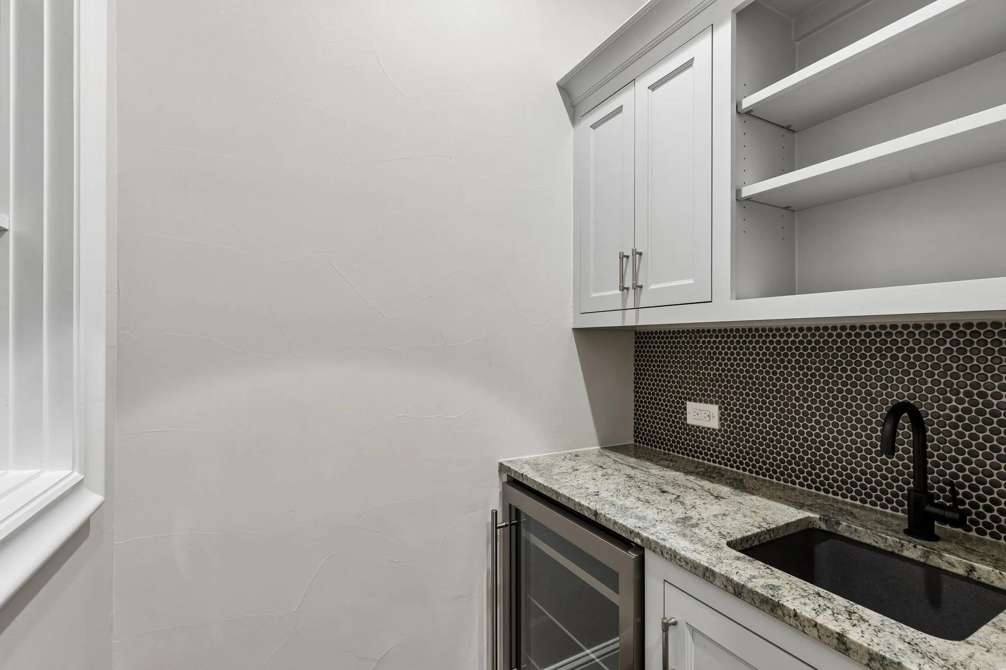 Second Floor Wet Bar