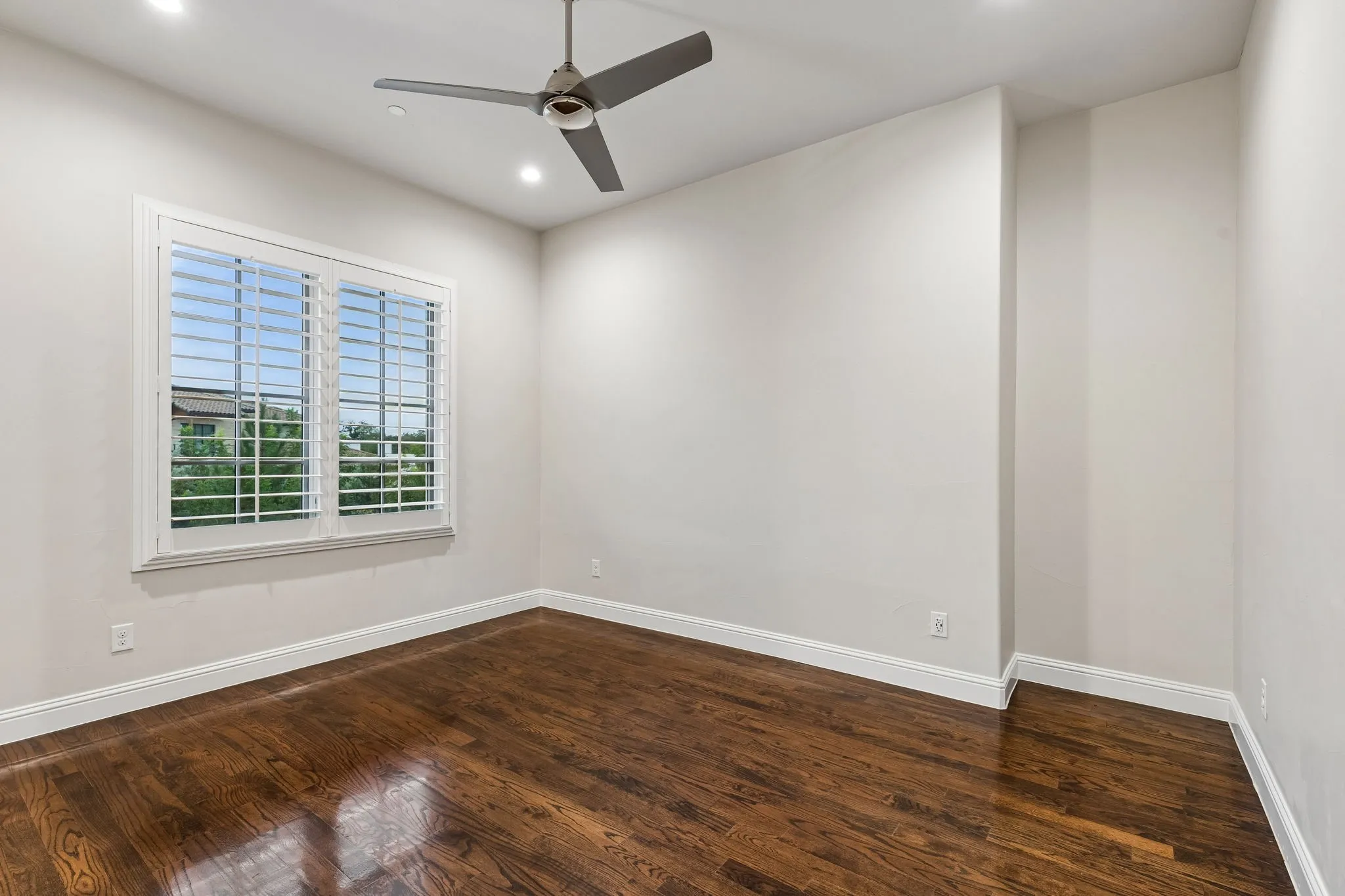 Single Family Residence For Sale in Tarrant County , 2202 Barcelona Court, Westlake, Texas 76262, 6 Bedroom, 9 Bathroom, 3 Garage spaces, 6,910 Sqft, built in 2020, mls#21402238, Real Estate Agent in Westlake, Homes For Sale in Tarrant county, Homes For Sale in Westlake, Realtor in Westlake Texas, Real Estate Brokerage Independent Realty Texas, Luminita Cordes Realtor