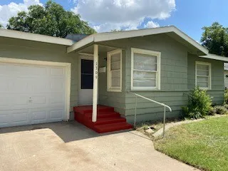 Single Family Residence For Rent in Taylor County , 1309 S San Jose Drive, Abilene, Texas 79605, 2 Bedroom, 1 Bathroom, 1 Garage spaces, 816 Sqft, built in 1953, mls#21403569, Real Estate Agent in Abilene, Homes For Rent in Taylor county, Homes For Rent in Abilene, Realtor in Abilene Texas, Real Estate Brokerage Independent Realty Texas, Luminita Cordes Realtor
