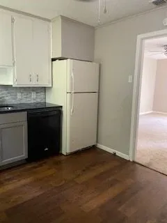 Single Family Residence For Rent in Taylor County , 1309 S San Jose Drive, Abilene, Texas 79605, 2 Bedroom, 1 Bathroom, 1 Garage spaces, 816 Sqft, built in 1953, mls#21403569, Real Estate Agent in Abilene, Homes For Rent in Taylor county, Homes For Rent in Abilene, Realtor in Abilene Texas, Real Estate Brokerage Independent Realty Texas, Luminita Cordes Realtor