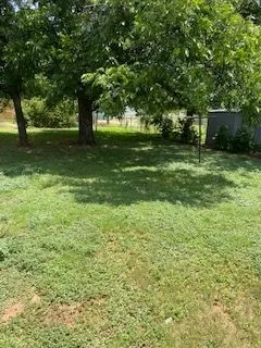 Single Family Residence For Rent in Taylor County , 1309 S San Jose Drive, Abilene, Texas 79605, 2 Bedroom, 1 Bathroom, 1 Garage spaces, 816 Sqft, built in 1953, mls#21403569, Real Estate Agent in Abilene, Homes For Rent in Taylor county, Homes For Rent in Abilene, Realtor in Abilene Texas, Real Estate Brokerage Independent Realty Texas, Luminita Cordes Realtor