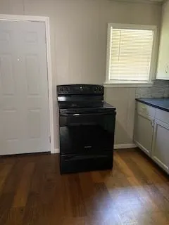 Single Family Residence For Rent in Taylor County , 1309 S San Jose Drive, Abilene, Texas 79605, 2 Bedroom, 1 Bathroom, 1 Garage spaces, 816 Sqft, built in 1953, mls#21403569, Real Estate Agent in Abilene, Homes For Rent in Taylor county, Homes For Rent in Abilene, Realtor in Abilene Texas, Real Estate Brokerage Independent Realty Texas, Luminita Cordes Realtor