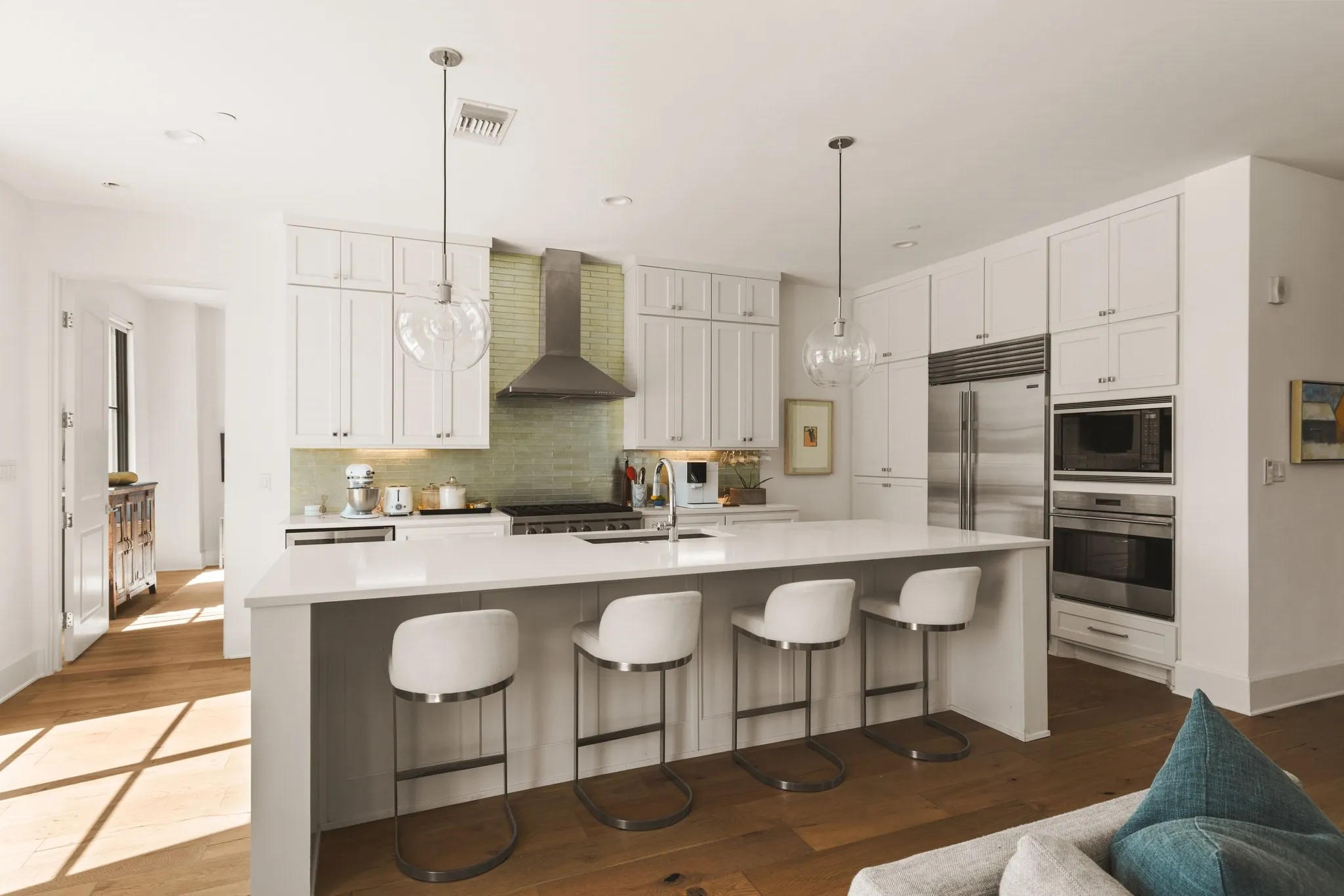 Condominium For Sale in Denton County , 5270 Town And Country Boulevard 112, Frisco, Texas 75034, 3 Bedroom, 3 Bathroom, Garage spaces, 2,514 Sqft, built in 2019, mls#21395026, Real Estate Agent in Frisco, Homes For Sale in Denton county, Homes For Sale in Frisco, Realtor in Frisco Texas, Real Estate Brokerage Independent Realty Texas, Luminita Cordes Realtor