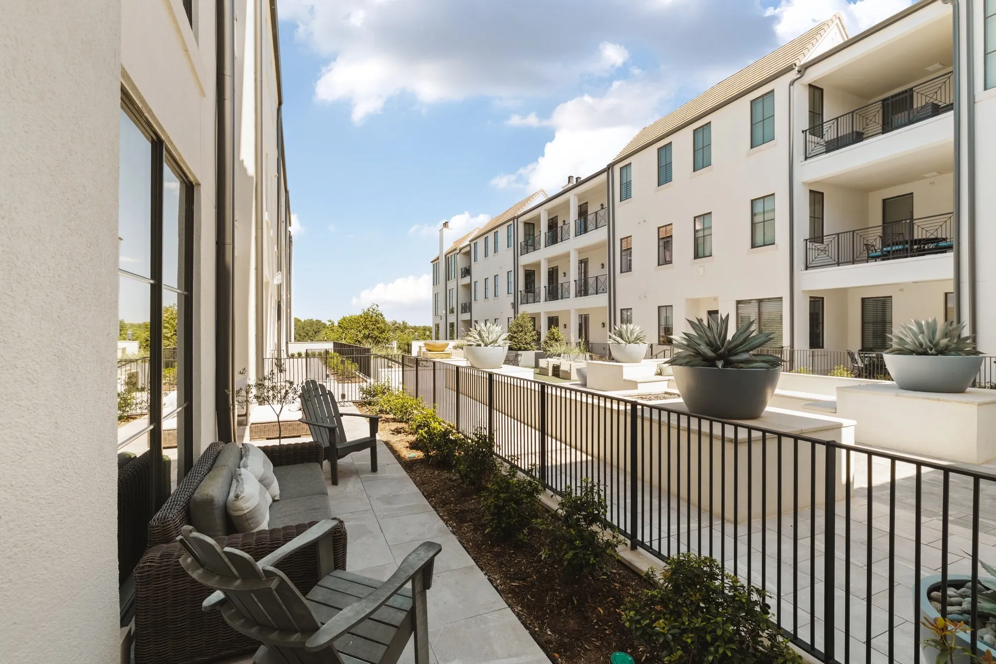 Condominium For Sale in Denton County , 5270 Town And Country Boulevard 112, Frisco, Texas 75034, 3 Bedroom, 3 Bathroom, Garage spaces, 2,514 Sqft, built in 2019, mls#21395026, Real Estate Agent in Frisco, Homes For Sale in Denton county, Homes For Sale in Frisco, Realtor in Frisco Texas, Real Estate Brokerage Independent Realty Texas, Luminita Cordes Realtor
