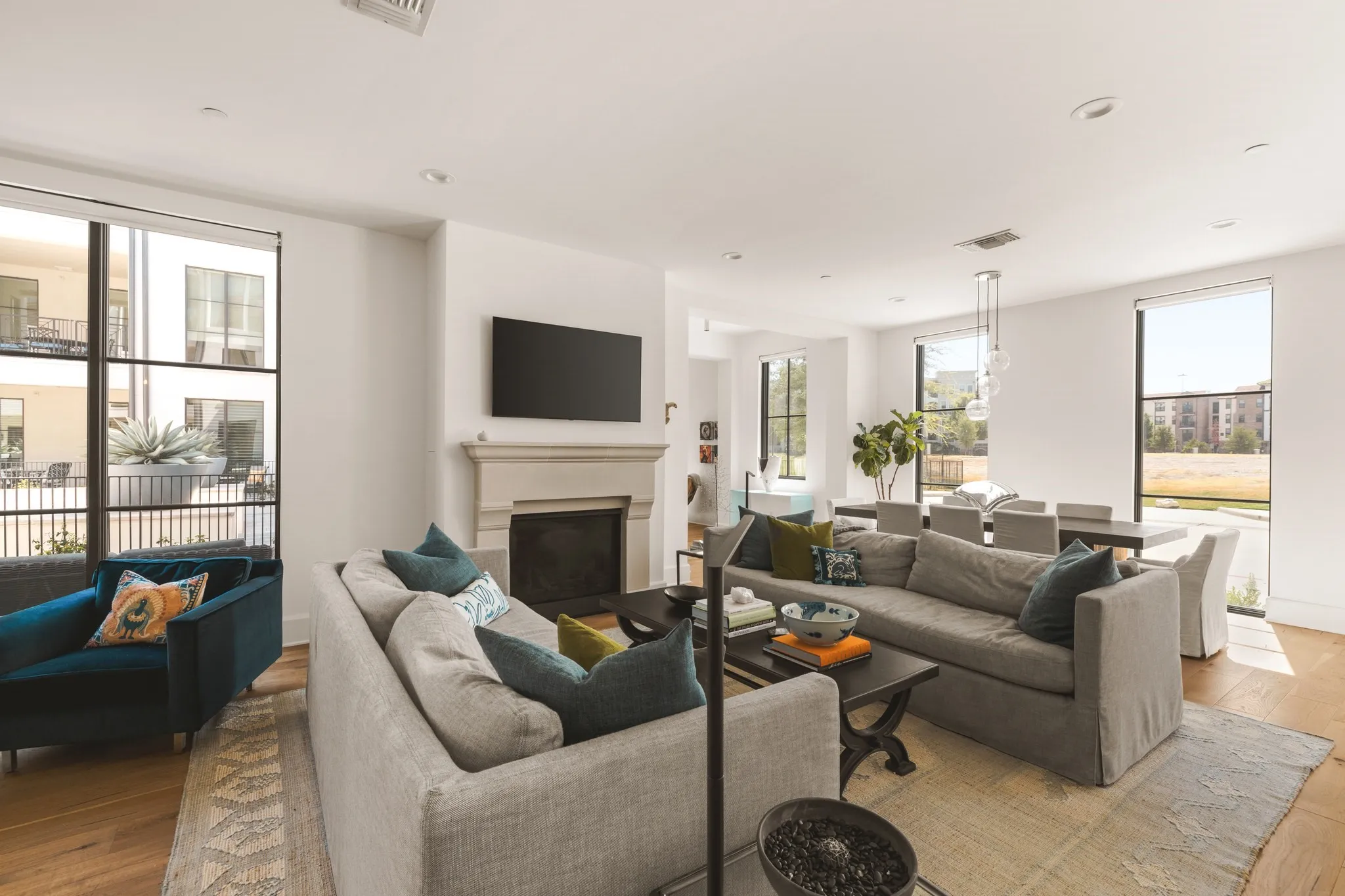 Condominium For Sale in Denton County , 5270 Town And Country Boulevard 112, Frisco, Texas 75034, 3 Bedroom, 3 Bathroom, Garage spaces, 2,514 Sqft, built in 2019, mls#21395026, Real Estate Agent in Frisco, Homes For Sale in Denton county, Homes For Sale in Frisco, Realtor in Frisco Texas, Real Estate Brokerage Independent Realty Texas, Luminita Cordes Realtor