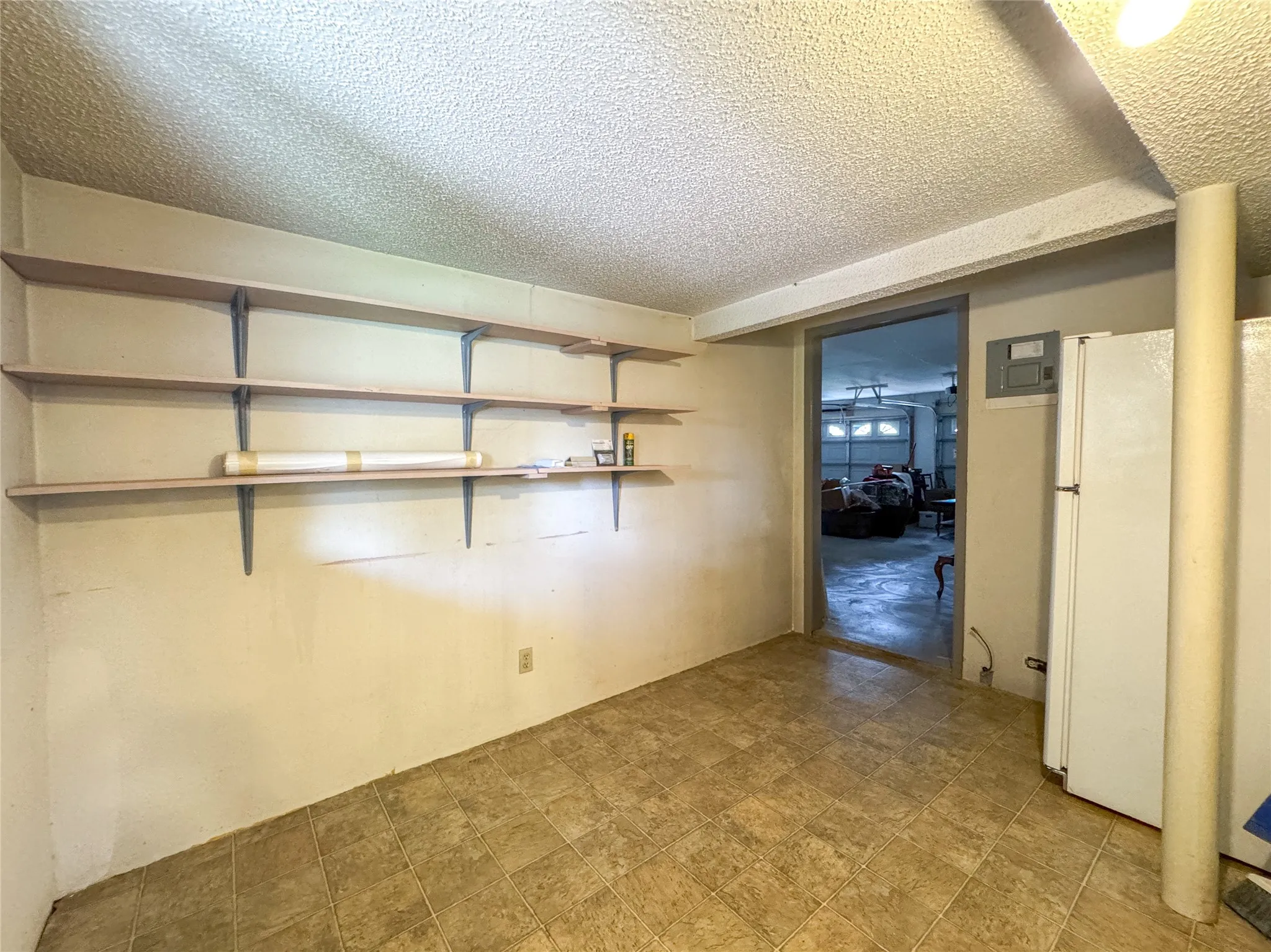 Single Family Residence For Sale in Haskell County , 1601 N Avenue F, Haskell, Texas 79521, 5 Bedroom, 4 Bathroom, 3 Garage spaces, 3,366 Sqft, built in 1958, mls#21362694, Real Estate Agent in Haskell, Homes For Sale in Haskell county, Homes For Sale in Haskell, Realtor in Haskell Texas, Real Estate Brokerage Independent Realty Texas, Luminita Cordes Realtor