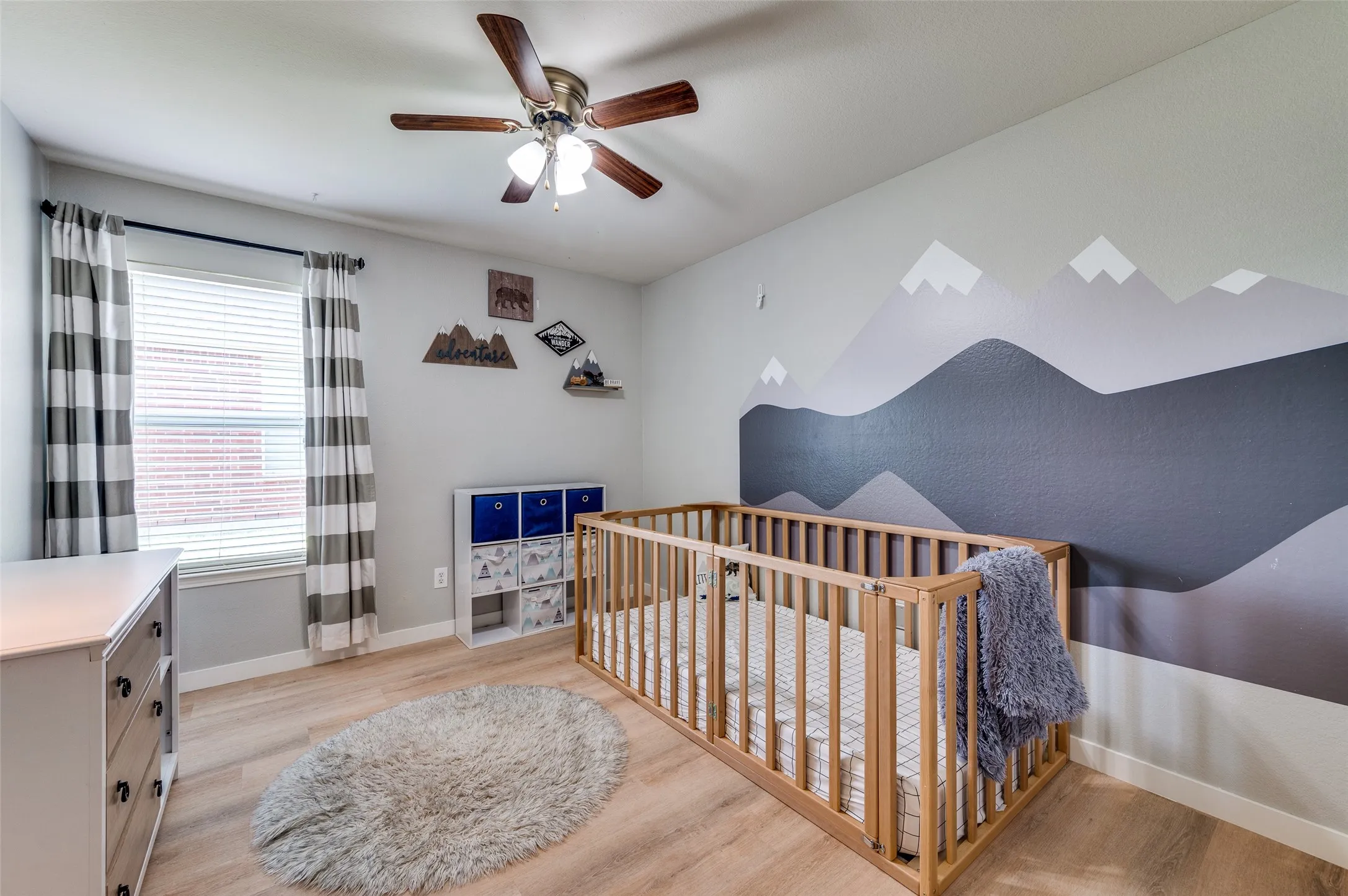 Single Family Residence For Sale in Collin County , 2820 Saddlebred Trail, Celina, Texas 75009, 4 Bedroom, 2 Bathroom, 2 Garage spaces, 1,941 Sqft, built in 2004, mls#21403560, Real Estate Agent in Celina, Homes For Sale in Collin county, Homes For Sale in Celina, Realtor in Celina Texas, Real Estate Brokerage Independent Realty Texas, Luminita Cordes Realtor