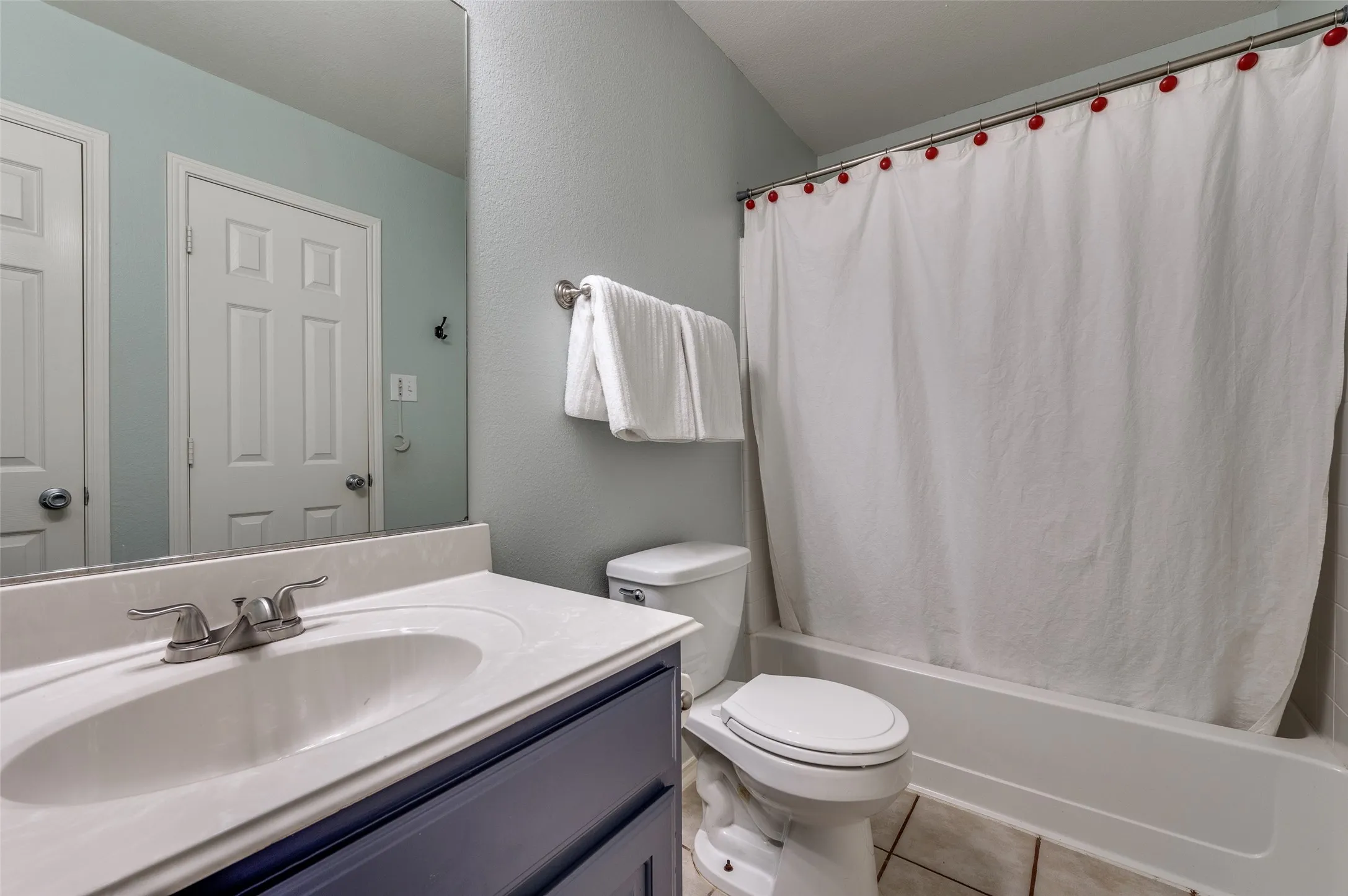 Single Family Residence For Sale in Collin County , 2820 Saddlebred Trail, Celina, Texas 75009, 4 Bedroom, 2 Bathroom, 2 Garage spaces, 1,941 Sqft, built in 2004, mls#21403560, Real Estate Agent in Celina, Homes For Sale in Collin county, Homes For Sale in Celina, Realtor in Celina Texas, Real Estate Brokerage Independent Realty Texas, Luminita Cordes Realtor