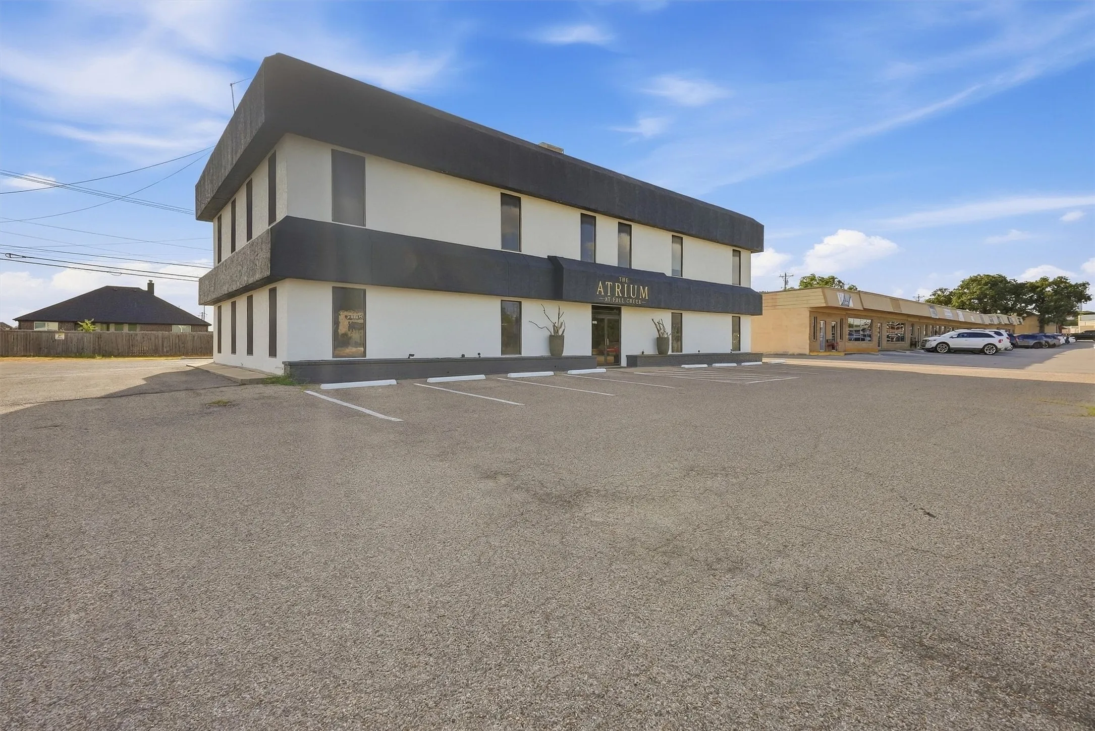 Office For Rent in Hood County , 3230 Fall Creek Highway, Granbury, Texas 76049, 0, 0, Garage spaces, 0 Sqft, built in 1986, mls#21400486, Real Estate Agent in Granbury, Homes For Rent in Hood county, Homes For Rent in Granbury, Realtor in Granbury Texas, Real Estate Brokerage Independent Realty Texas, Luminita Cordes Realtor