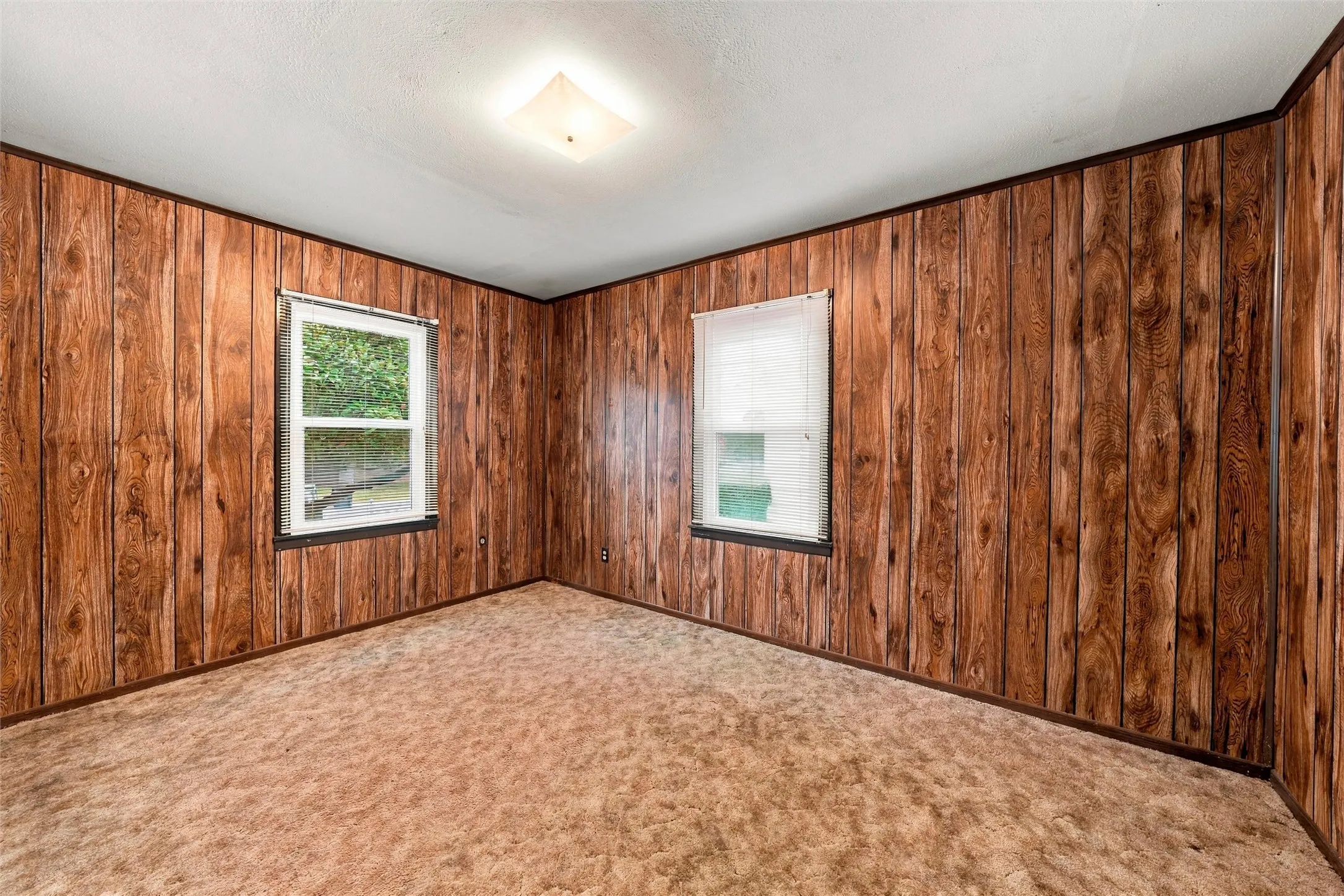 Single Family Residence For Sale in Mc Lennan County , 1806 Rambler Drive, Waco, Texas 76710, 3 Bedroom, 2 Bathroom, Garage spaces, 1,400 Sqft, built in 1957, mls#21403570, Real Estate Agent in Waco, Homes For Sale in Mc Lennan county, Homes For Sale in Waco, Realtor in Waco Texas, Real Estate Brokerage Independent Realty Texas, Luminita Cordes Realtor