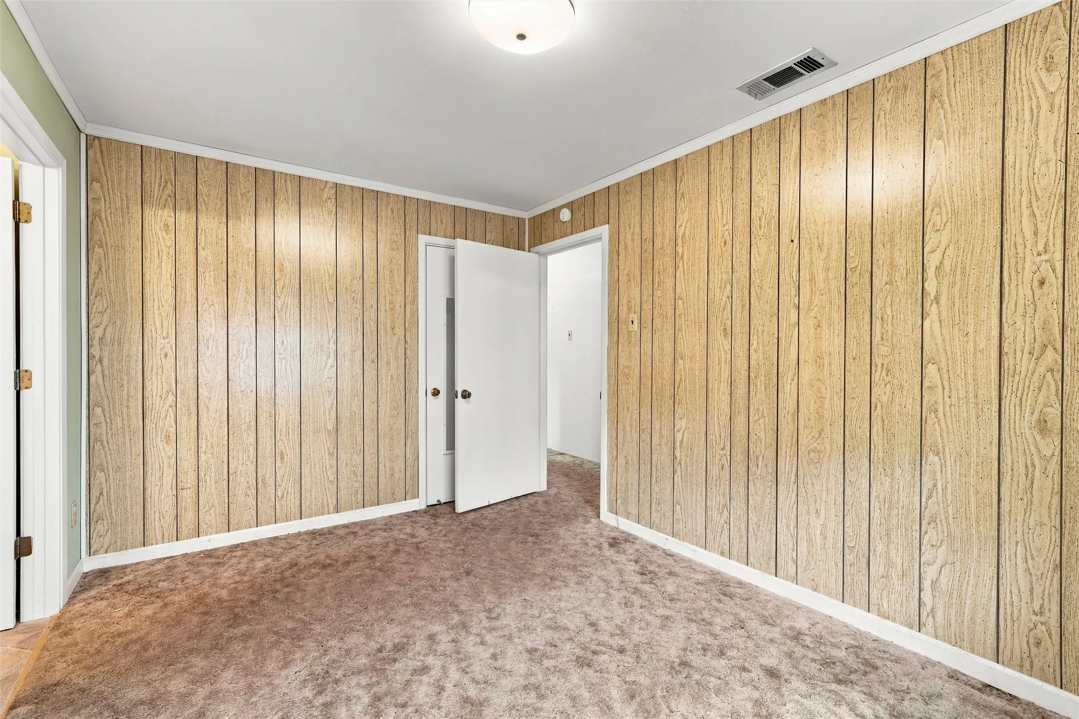 Single Family Residence For Sale in Mc Lennan County , 1806 Rambler Drive, Waco, Texas 76710, 3 Bedroom, 2 Bathroom, Garage spaces, 1,400 Sqft, built in 1957, mls#21403570, Real Estate Agent in Waco, Homes For Sale in Mc Lennan county, Homes For Sale in Waco, Realtor in Waco Texas, Real Estate Brokerage Independent Realty Texas, Luminita Cordes Realtor