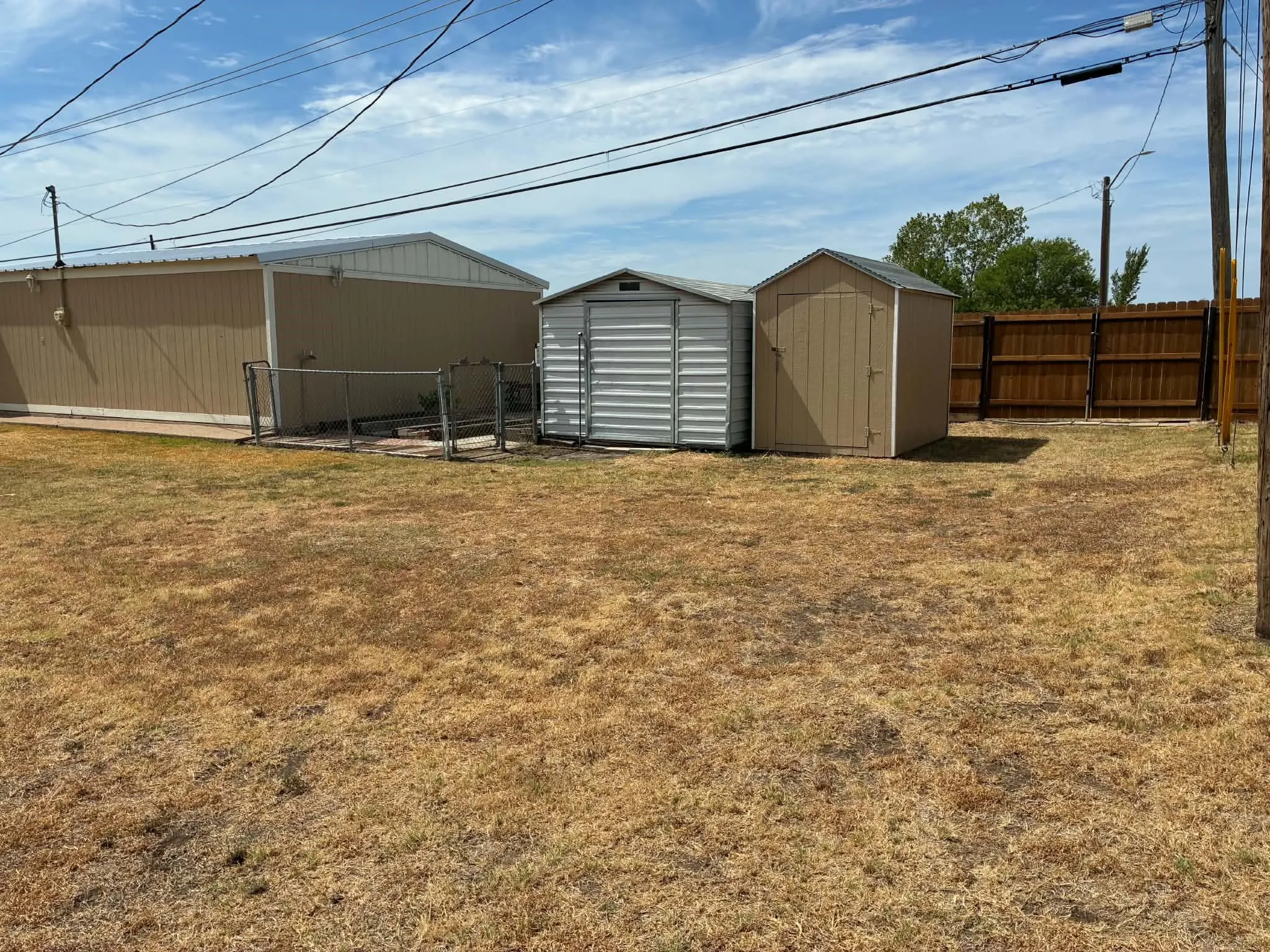 Single Family Residence For Sale in Tarrant County , 3701 Bluebell Drive, Everman, Texas 76140, 3 Bedroom, 2 Bathroom, 2 Garage spaces, 1,504 Sqft, built in 1964, mls#21394890, Real Estate Agent in Everman, Homes For Sale in Tarrant county, Homes For Sale in Everman, Realtor in Everman Texas, Real Estate Brokerage Independent Realty Texas, Luminita Cordes Realtor