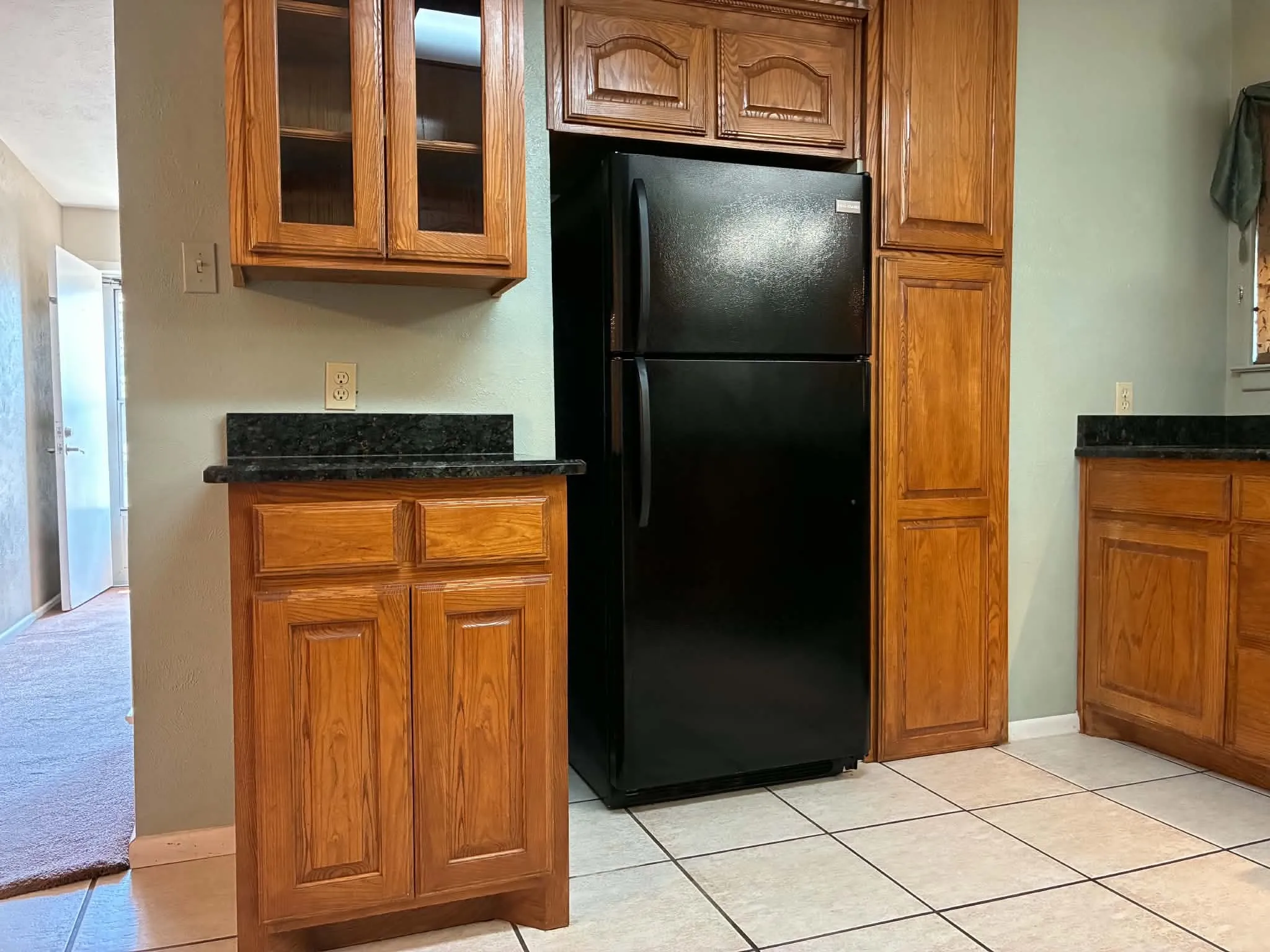 Single Family Residence For Sale in Tarrant County , 3701 Bluebell Drive, Everman, Texas 76140, 3 Bedroom, 2 Bathroom, 2 Garage spaces, 1,504 Sqft, built in 1964, mls#21394890, Real Estate Agent in Everman, Homes For Sale in Tarrant county, Homes For Sale in Everman, Realtor in Everman Texas, Real Estate Brokerage Independent Realty Texas, Luminita Cordes Realtor