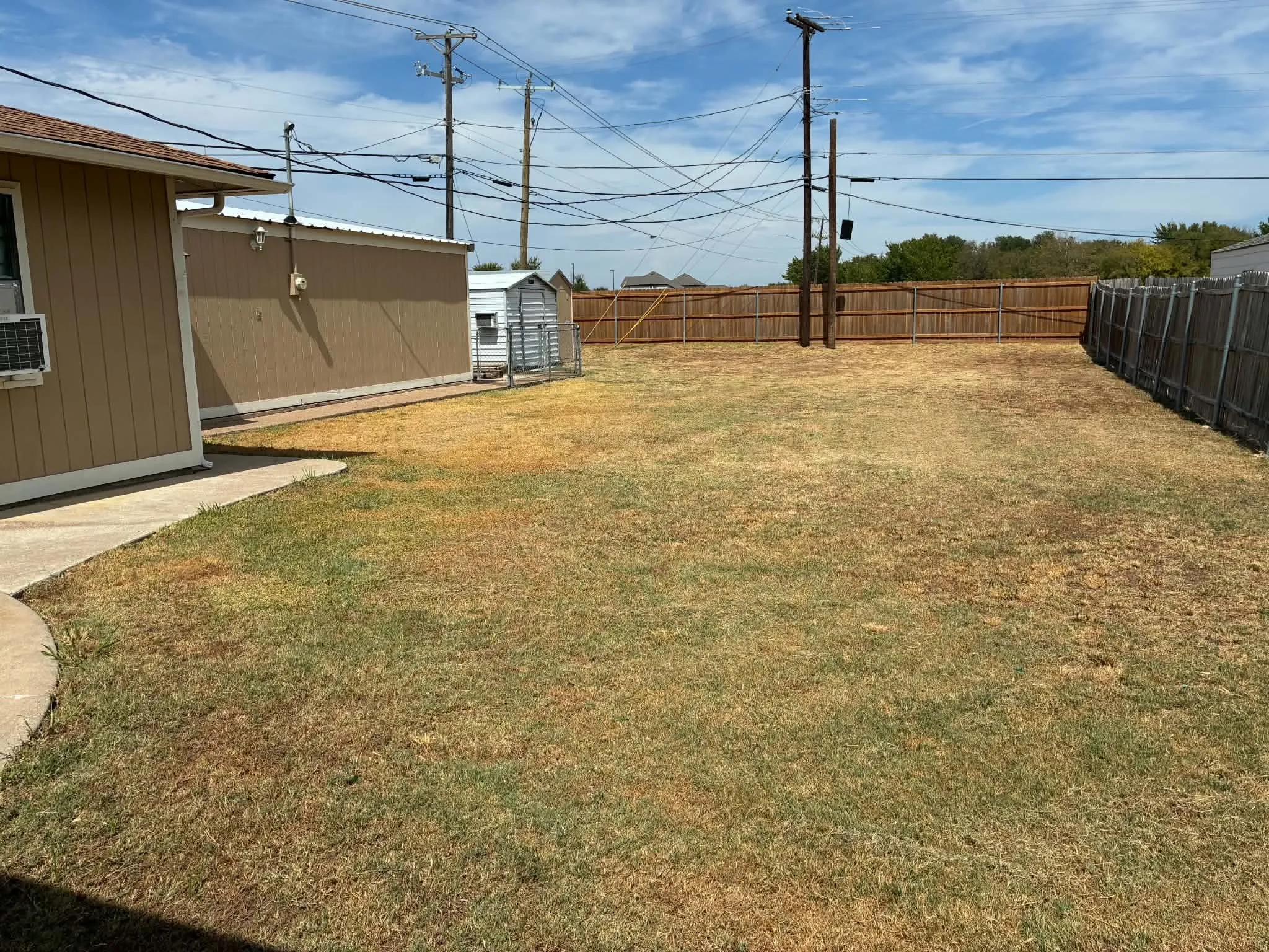 Single Family Residence For Sale in Tarrant County , 3701 Bluebell Drive, Everman, Texas 76140, 3 Bedroom, 2 Bathroom, 2 Garage spaces, 1,504 Sqft, built in 1964, mls#21394890, Real Estate Agent in Everman, Homes For Sale in Tarrant county, Homes For Sale in Everman, Realtor in Everman Texas, Real Estate Brokerage Independent Realty Texas, Luminita Cordes Realtor