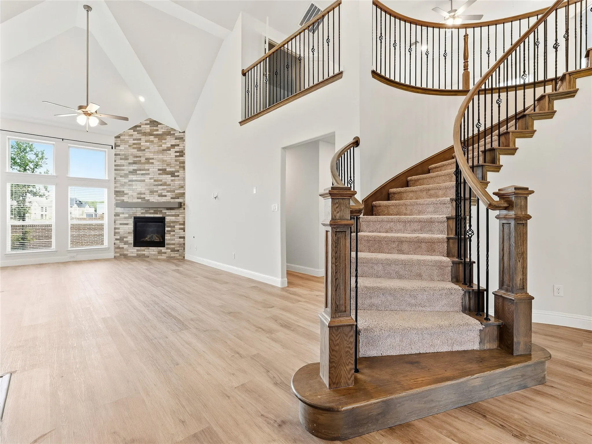 Single Family Residence For Rent in Collin County , 913 Peabody Drive, Mc Kinney, Texas 75071, 5 Bedroom, 4 Bathroom, 2 Garage spaces, 4,200 Sqft, built in 2023, mls#21398602, Real Estate Agent in Mc Kinney, Homes For Rent in Collin county, Homes For Rent in Mc Kinney, Realtor in Mc Kinney Texas, Real Estate Brokerage Independent Realty Texas, Luminita Cordes Realtor
