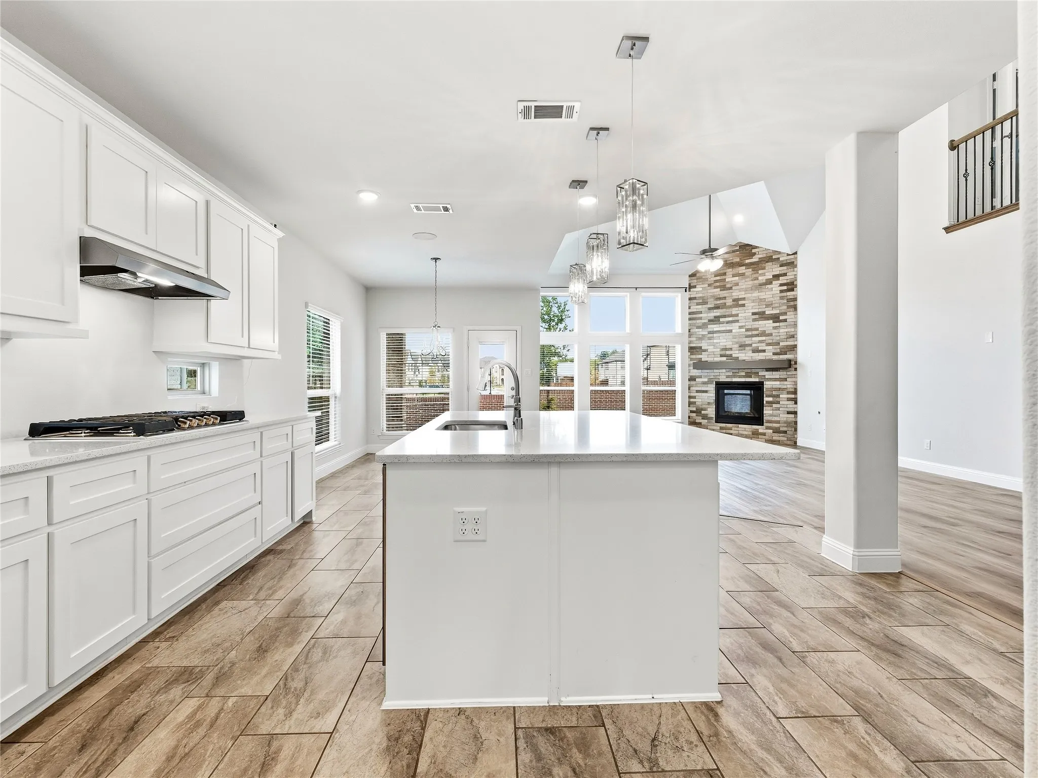 Single Family Residence For Rent in Collin County , 913 Peabody Drive, Mc Kinney, Texas 75071, 5 Bedroom, 4 Bathroom, 2 Garage spaces, 4,200 Sqft, built in 2023, mls#21398602, Real Estate Agent in Mc Kinney, Homes For Rent in Collin county, Homes For Rent in Mc Kinney, Realtor in Mc Kinney Texas, Real Estate Brokerage Independent Realty Texas, Luminita Cordes Realtor