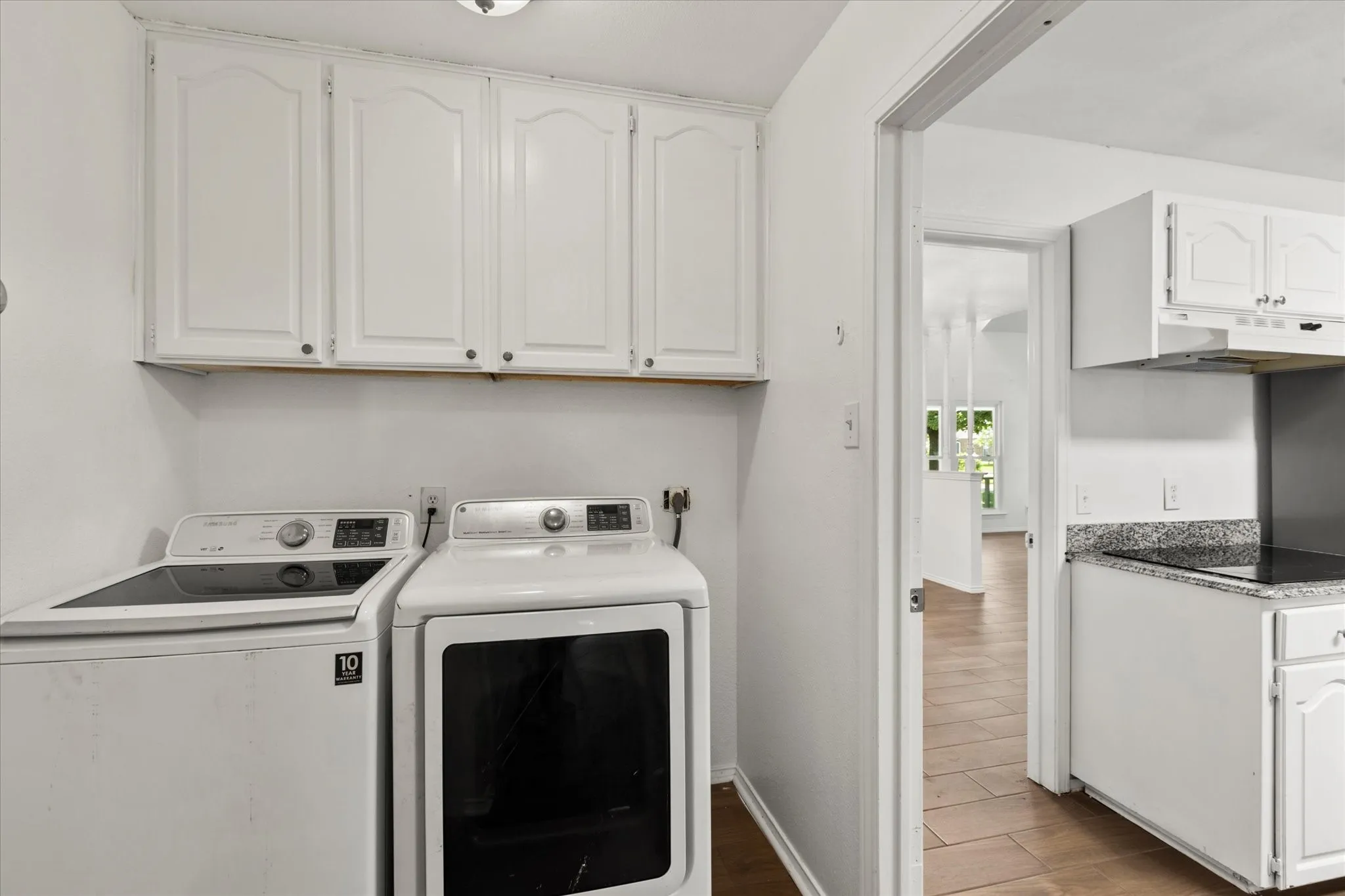 Single Family Residence For Rent in Tarrant County , 2704 Wolff Drive, Arlington, Texas 76015, 4 Bedroom, 3 Bathroom, 2 Garage spaces, 2,848 Sqft, built in 1984, mls#21403596, Real Estate Agent in Arlington, Homes For Rent in Tarrant county, Homes For Rent in Arlington, Realtor in Arlington Texas, Real Estate Brokerage Independent Realty Texas, Luminita Cordes Realtor
