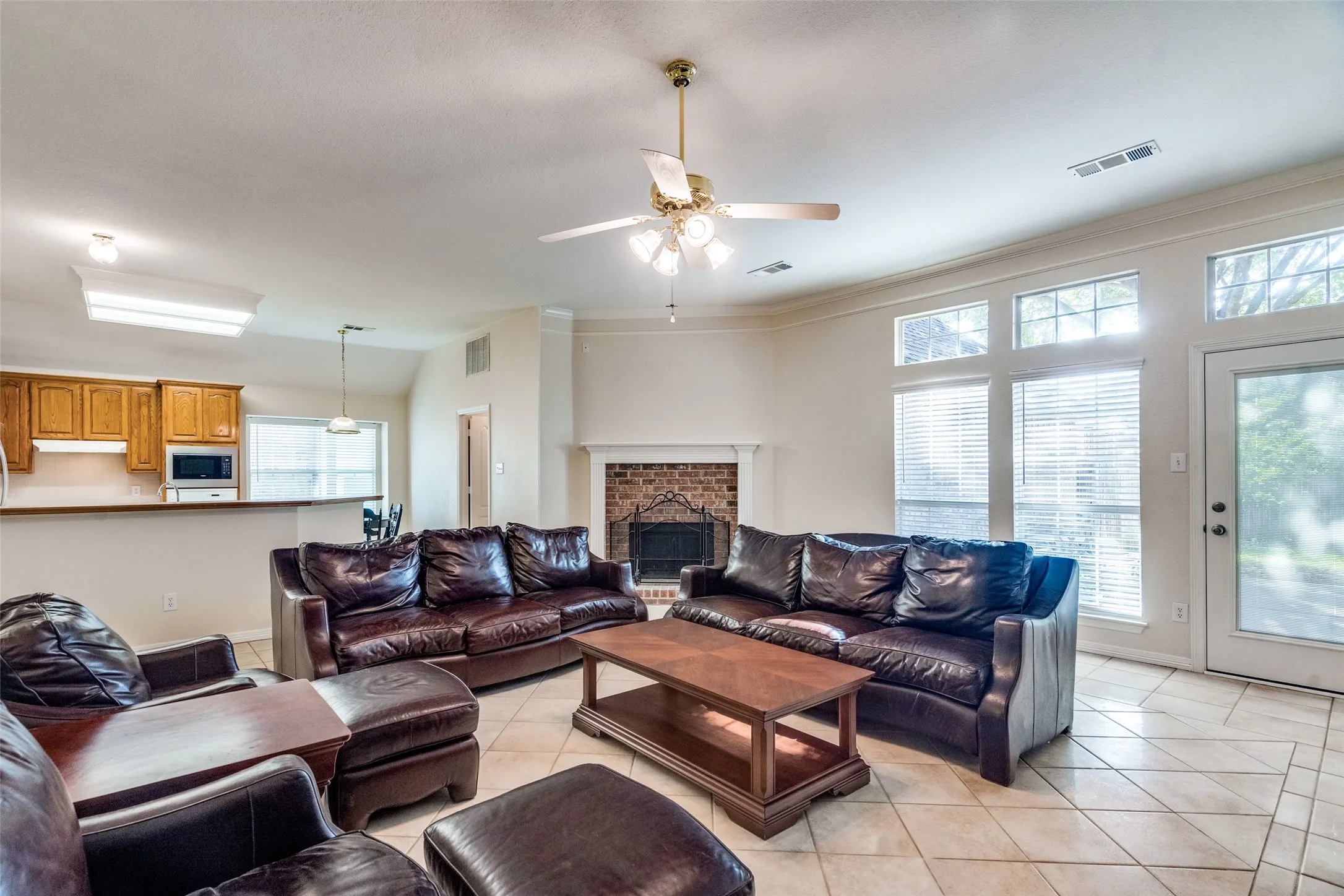 Light and bright and with a fireplace