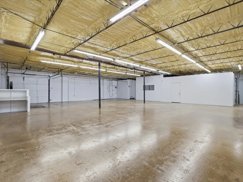 Office For Rent in Dallas County , 914 W Commerce Street, Dallas, Texas 75208, 0, 0, Garage spaces, 0 Sqft, built in 1956, mls#21403597, Real Estate Agent in Dallas, Homes For Rent in Dallas county, Homes For Rent in Dallas, Realtor in Dallas Texas, Real Estate Brokerage Independent Realty Texas, Luminita Cordes Realtor