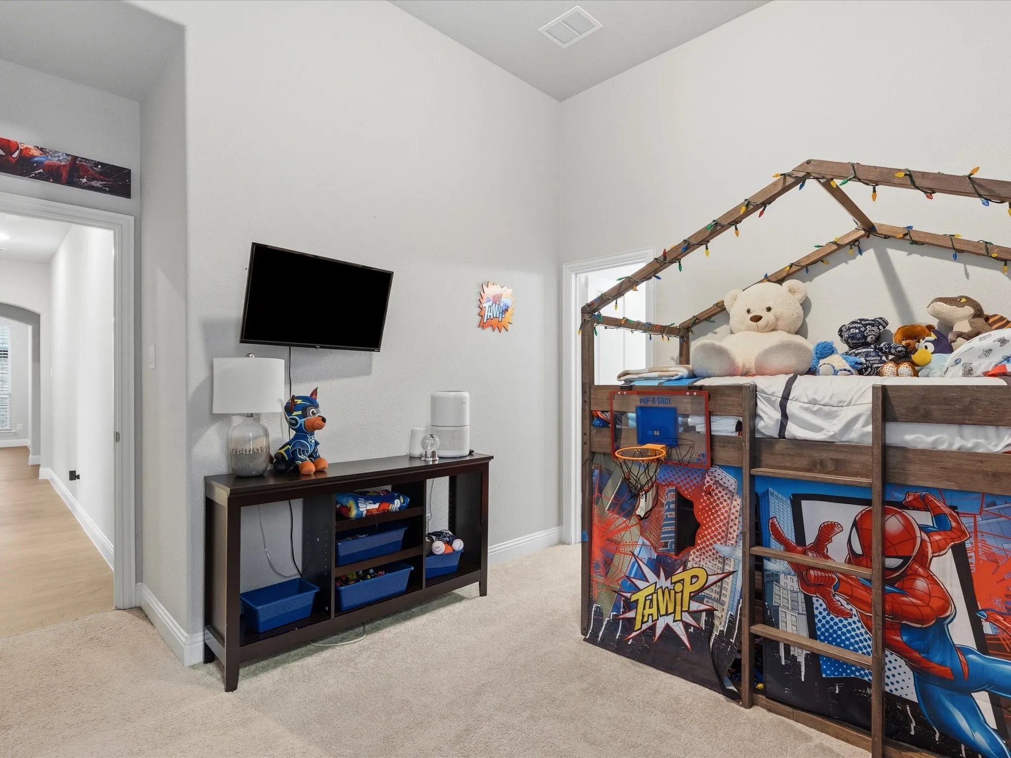 Single Family Residence For Sale in Denton County , 9421 Excursion Drive, Oak Point, Texas 75068, 4 Bedroom, 4 Bathroom, 3 Garage spaces, 2,940 Sqft, built in 2020, mls#21396129, Real Estate Agent in Oak Point, Homes For Sale in Denton county, Homes For Sale in Oak Point, Realtor in Oak Point Texas, Real Estate Brokerage Independent Realty Texas, Luminita Cordes Realtor