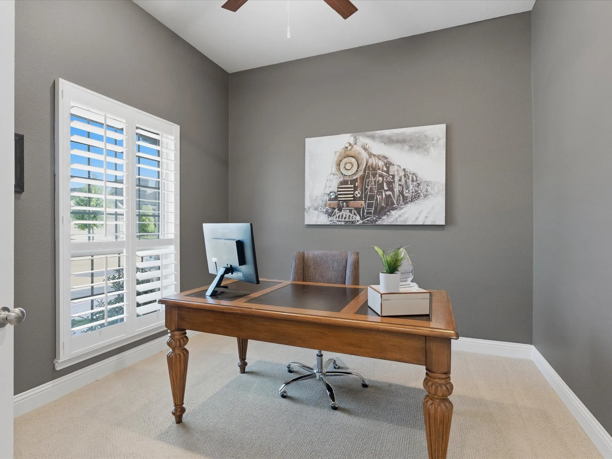 Single Family Residence For Sale in Denton County , 9421 Excursion Drive, Oak Point, Texas 75068, 4 Bedroom, 4 Bathroom, 3 Garage spaces, 2,940 Sqft, built in 2020, mls#21396129, Real Estate Agent in Oak Point, Homes For Sale in Denton county, Homes For Sale in Oak Point, Realtor in Oak Point Texas, Real Estate Brokerage Independent Realty Texas, Luminita Cordes Realtor