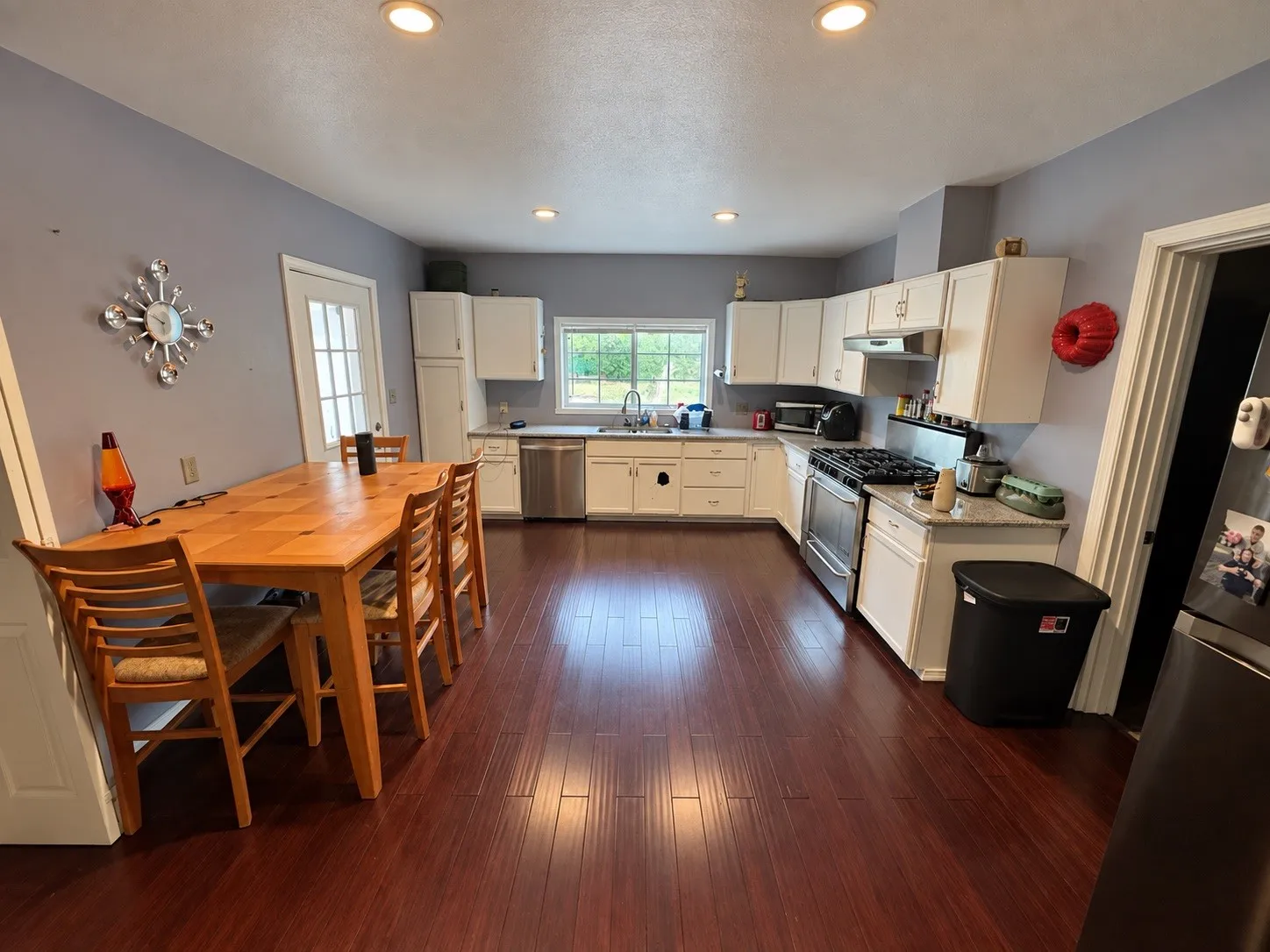 Single Family Residence For Sale in Brown County , 1215 Melwood Avenue, Brownwood, Texas 76801, 2 Bedroom, 1 Bathroom, Garage spaces, 1,146 Sqft, built in 0, mls#21403554, Real Estate Agent in Brownwood, Homes For Sale in Brown county, Homes For Sale in Brownwood, Realtor in Brownwood Texas, Real Estate Brokerage Independent Realty Texas, Luminita Cordes Realtor
