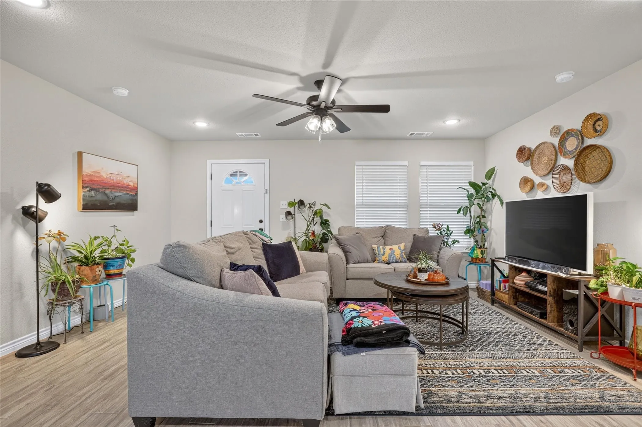 Single Family Residence For Sale in Parker County , 1012 Brown Court, Poolville, Texas 76487, 3 Bedroom, 2 Bathroom, Garage spaces, 1,363 Sqft, built in 2022, mls#21385867, Real Estate Agent in Poolville, Homes For Sale in Parker county, Homes For Sale in Poolville, Realtor in Poolville Texas, Real Estate Brokerage Independent Realty Texas, Luminita Cordes Realtor