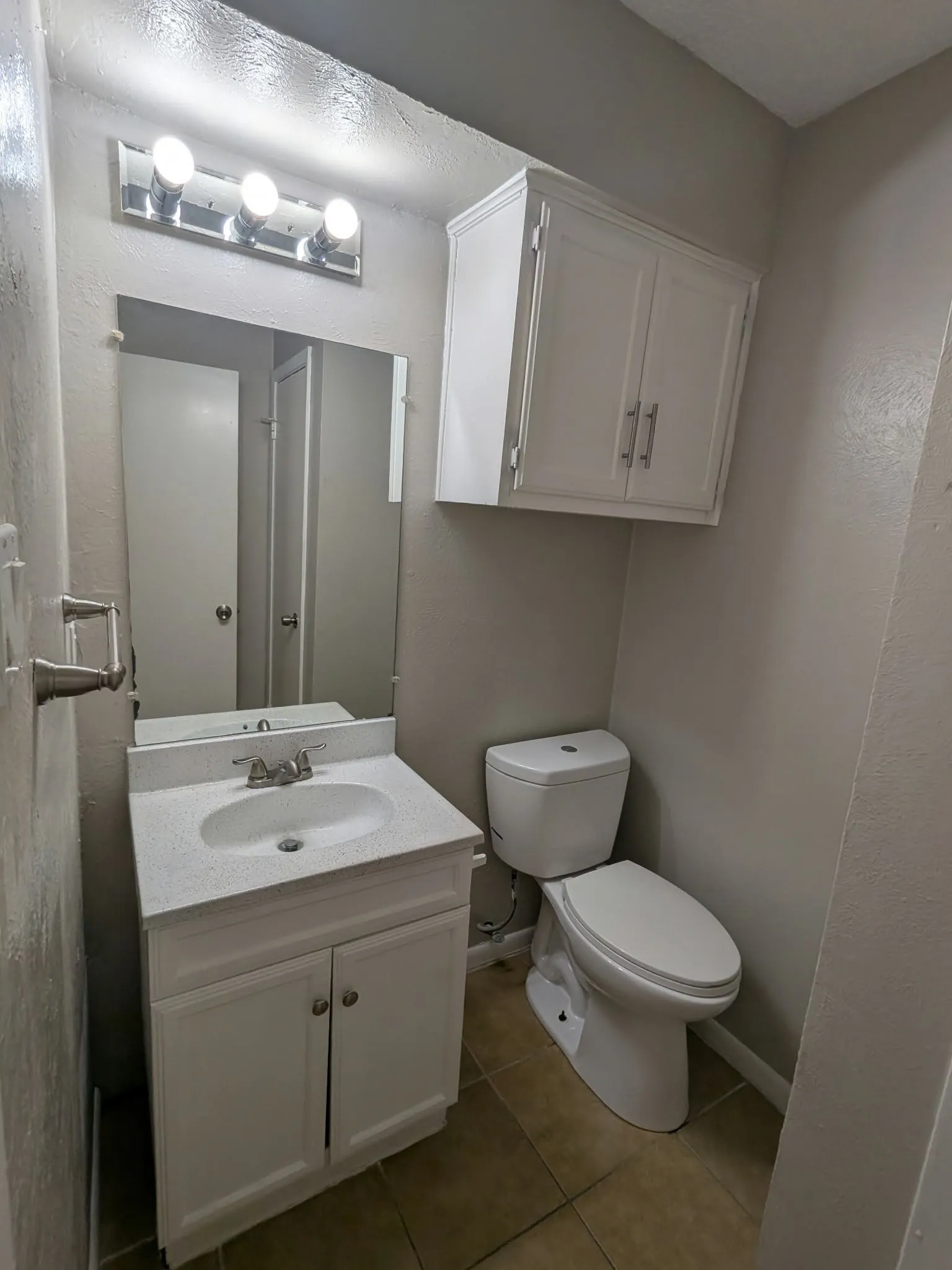 Condominium For Rent in Dallas County , 514 E Belt Line Road B12, De Soto, Texas 75115, 2 Bedroom, 2 Bathroom, Garage spaces, 1,106 Sqft, built in 1983, mls#21403600, Real Estate Agent in De Soto, Homes For Rent in Dallas county, Homes For Rent in De Soto, Realtor in De Soto Texas, Real Estate Brokerage Independent Realty Texas, Luminita Cordes Realtor