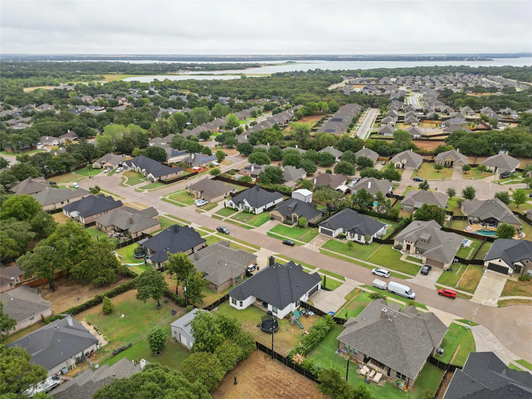 Single Family Residence For Sale in Tarrant County , 516 Woodland Drive, Azle, Texas 76020, 4 Bedroom, 3 Bathroom, 2 Garage spaces, 2,196 Sqft, built in 2021, mls#21403557, Real Estate Agent in Azle, Homes For Sale in Tarrant county, Homes For Sale in Azle, Realtor in Azle Texas, Real Estate Brokerage Independent Realty Texas, Luminita Cordes Realtor