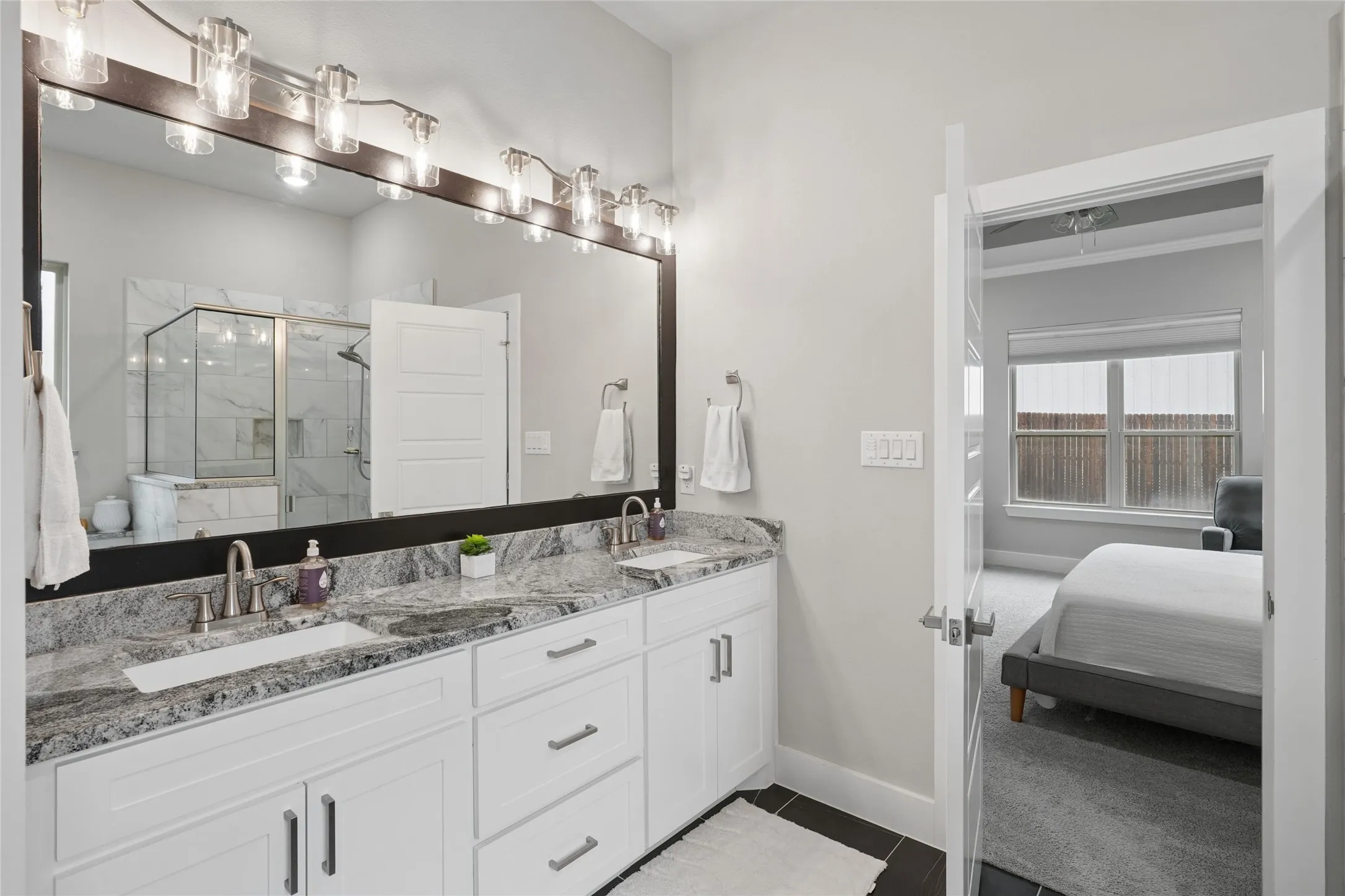 Single Family Residence For Sale in Tarrant County , 516 Woodland Drive, Azle, Texas 76020, 4 Bedroom, 3 Bathroom, 2 Garage spaces, 2,196 Sqft, built in 2021, mls#21403557, Real Estate Agent in Azle, Homes For Sale in Tarrant county, Homes For Sale in Azle, Realtor in Azle Texas, Real Estate Brokerage Independent Realty Texas, Luminita Cordes Realtor
