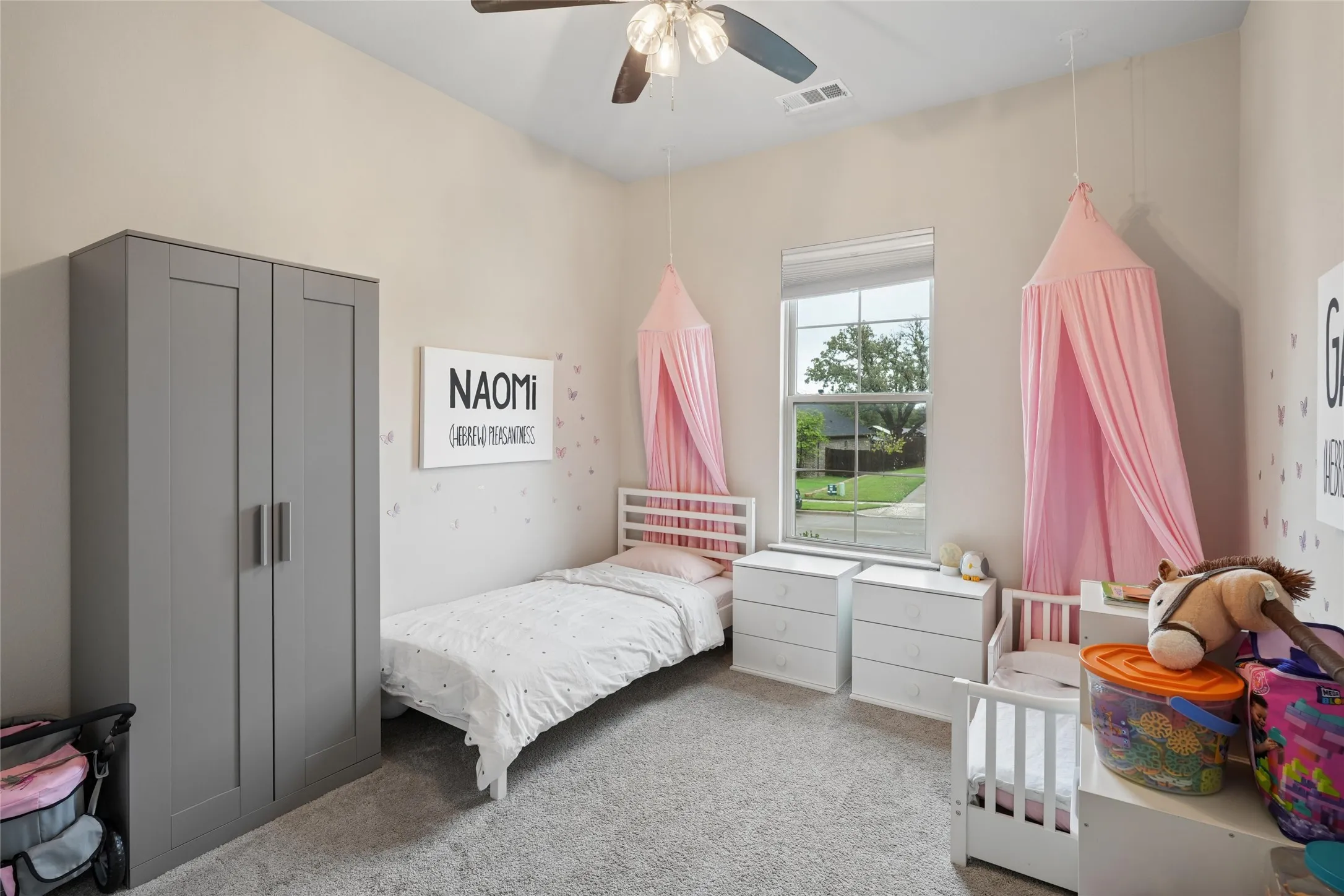 Single Family Residence For Sale in Tarrant County , 516 Woodland Drive, Azle, Texas 76020, 4 Bedroom, 3 Bathroom, 2 Garage spaces, 2,196 Sqft, built in 2021, mls#21403557, Real Estate Agent in Azle, Homes For Sale in Tarrant county, Homes For Sale in Azle, Realtor in Azle Texas, Real Estate Brokerage Independent Realty Texas, Luminita Cordes Realtor