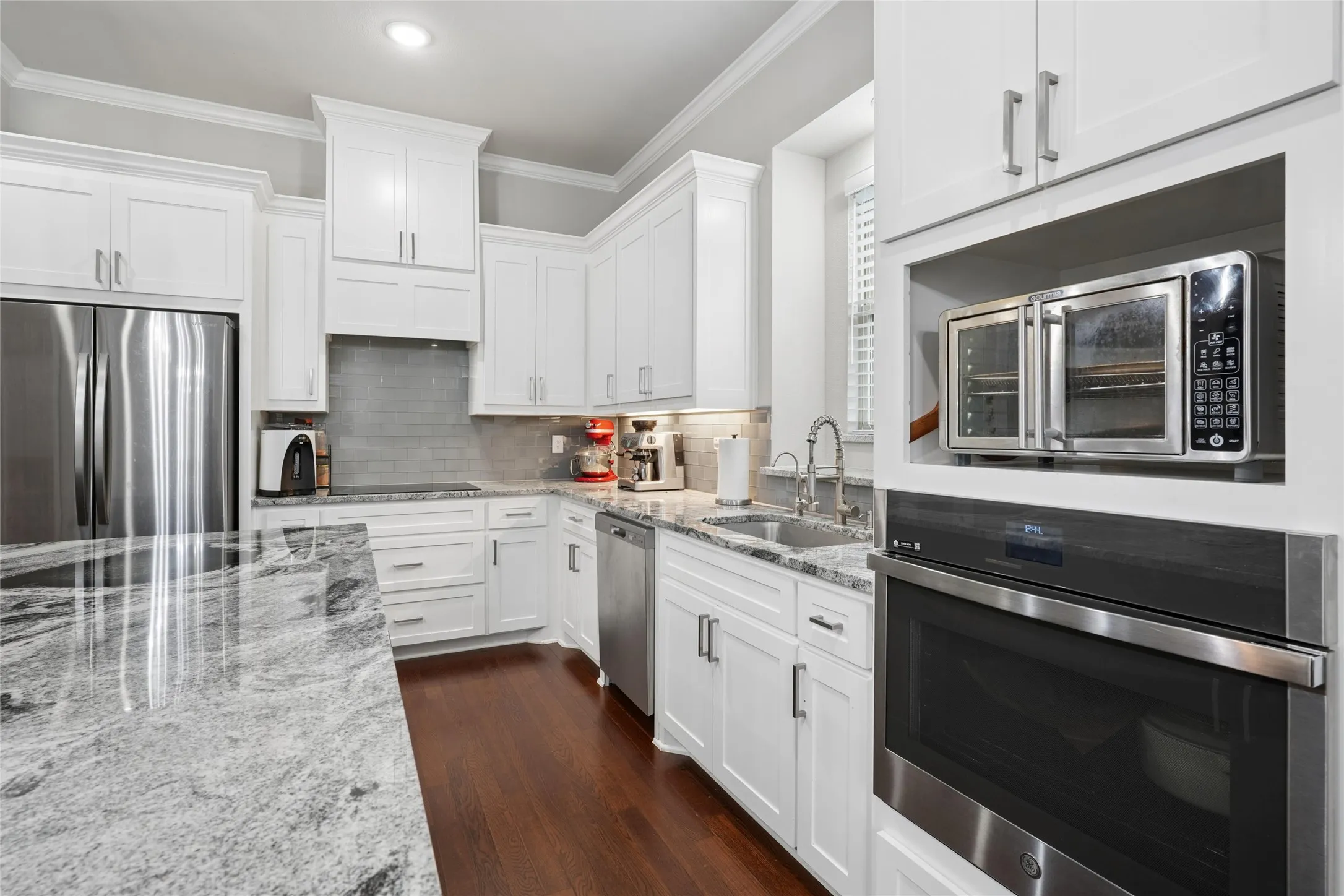 Single Family Residence For Sale in Tarrant County , 516 Woodland Drive, Azle, Texas 76020, 4 Bedroom, 3 Bathroom, 2 Garage spaces, 2,196 Sqft, built in 2021, mls#21403557, Real Estate Agent in Azle, Homes For Sale in Tarrant county, Homes For Sale in Azle, Realtor in Azle Texas, Real Estate Brokerage Independent Realty Texas, Luminita Cordes Realtor