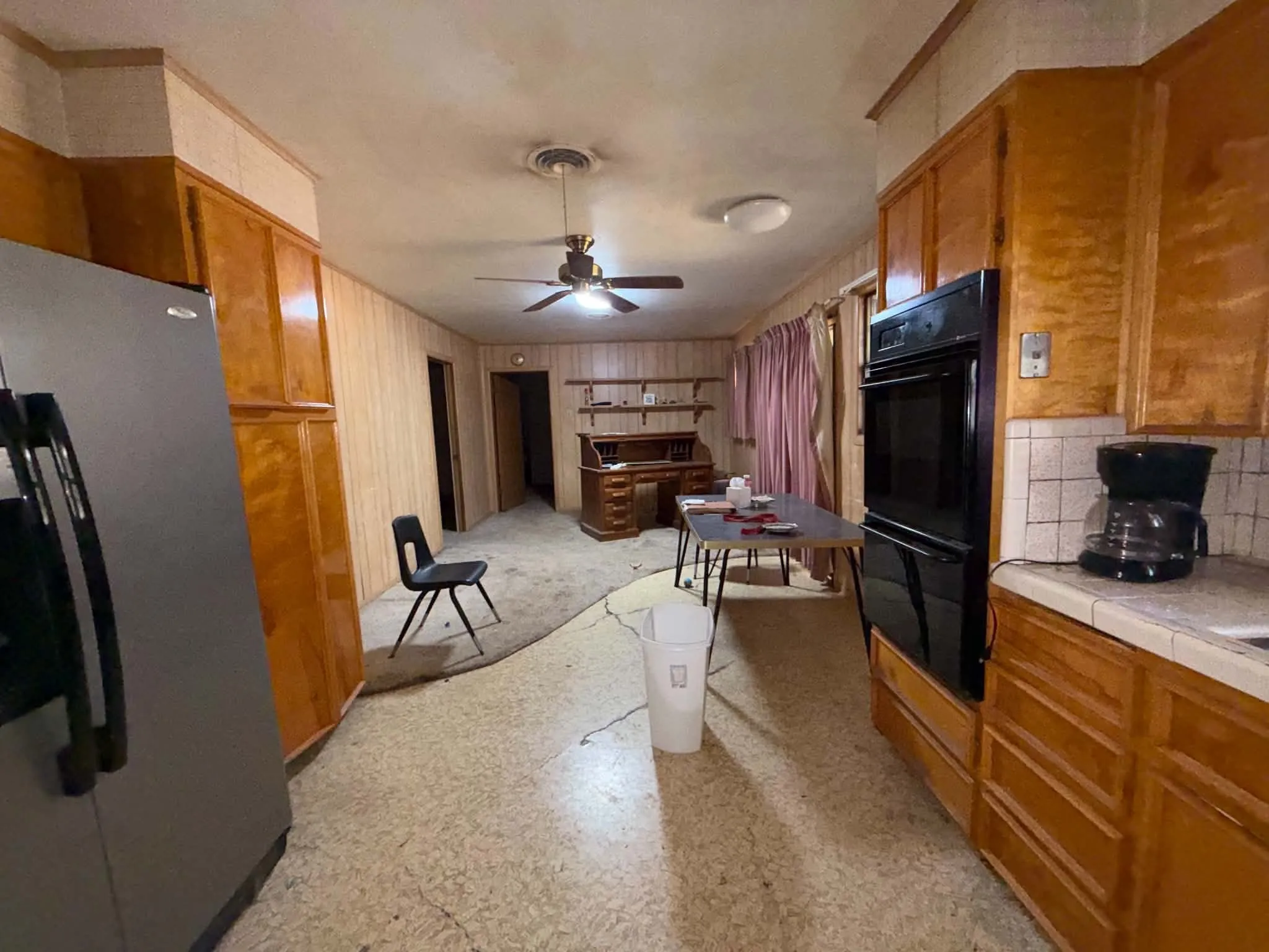 Single Family Residence For Sale in Bell County , 2206 S 51st Street, Temple, Texas 76504, 3 Bedroom, 2 Bathroom, 2 Garage spaces, 1,363 Sqft, built in 1961, mls#21403660, Real Estate Agent in Temple, Homes For Sale in Bell county, Homes For Sale in Temple, Realtor in Temple Texas, Real Estate Brokerage Independent Realty Texas, Luminita Cordes Realtor