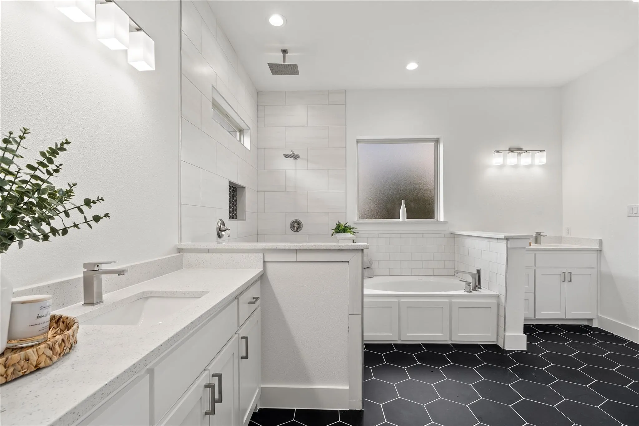 Single Family Residence For Rent in Dallas County , 907 Saint George Place, De Soto, Texas 75115, 4 Bedroom, 3 Bathroom, 2 Garage spaces, 2,600 Sqft, built in 2022, mls#21403636, Real Estate Agent in De Soto, Homes For Rent in Dallas county, Homes For Rent in De Soto, Realtor in De Soto Texas, Real Estate Brokerage Independent Realty Texas, Luminita Cordes Realtor