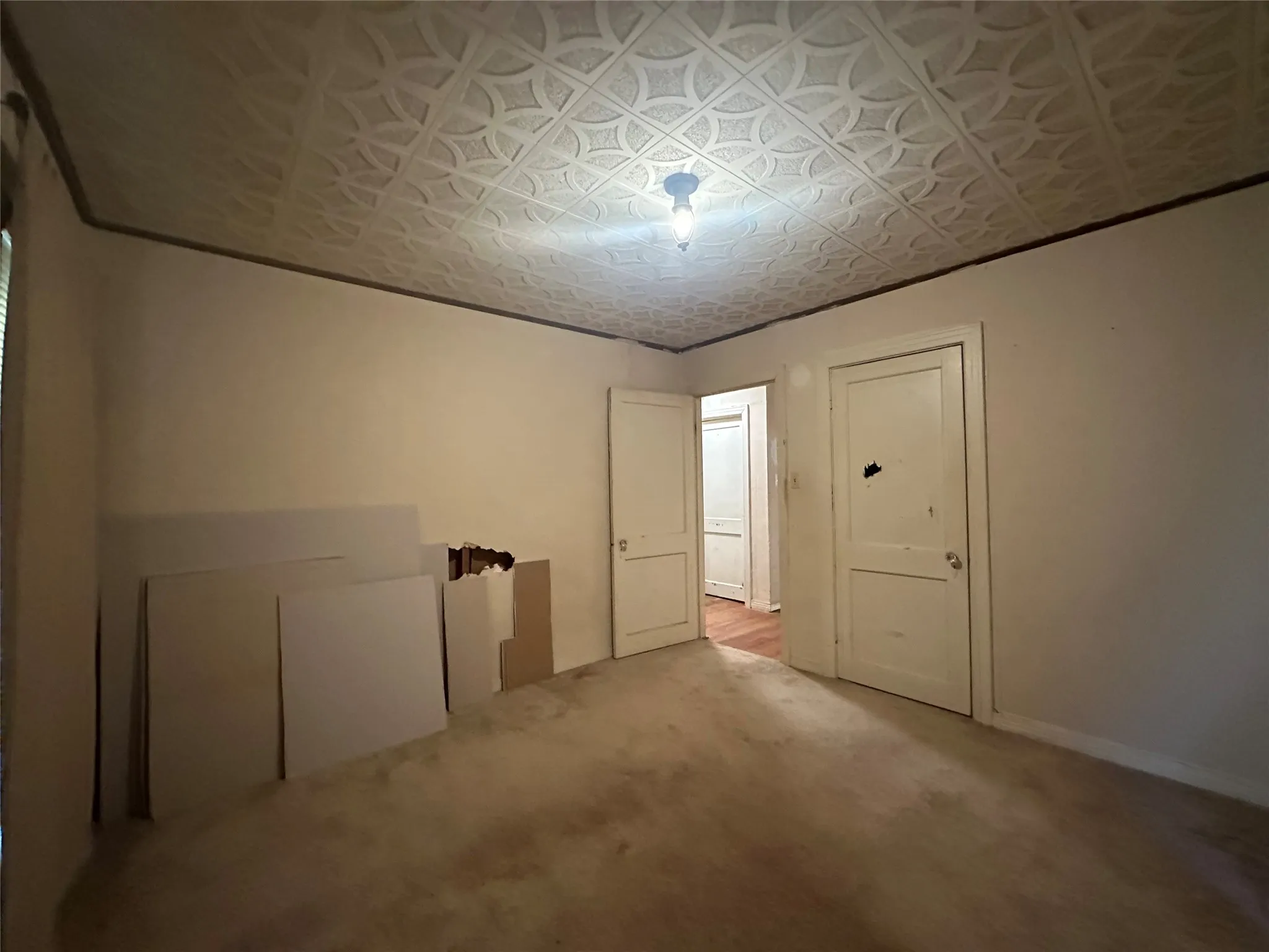 Single Family Residence For Sale in Ellis County , 617 E 5th Street, Ferris, Texas 75125, 3 Bedroom, 1 Bathroom, Garage spaces, 1,232 Sqft, built in 1961, mls#21403621, Real Estate Agent in Ferris, Homes For Sale in Ellis county, Homes For Sale in Ferris, Realtor in Ferris Texas, Real Estate Brokerage Independent Realty Texas, Luminita Cordes Realtor