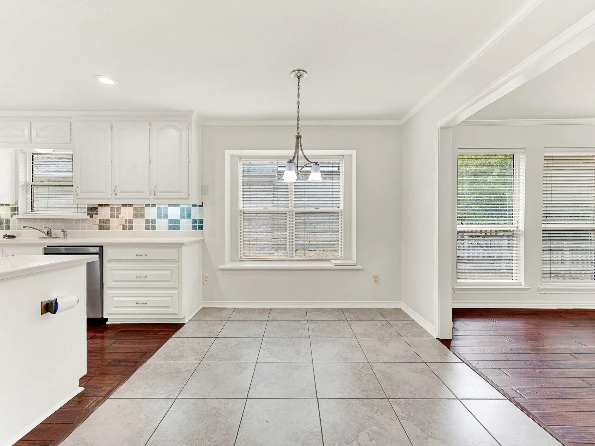 Breakfast room is open to the kitchen and living area