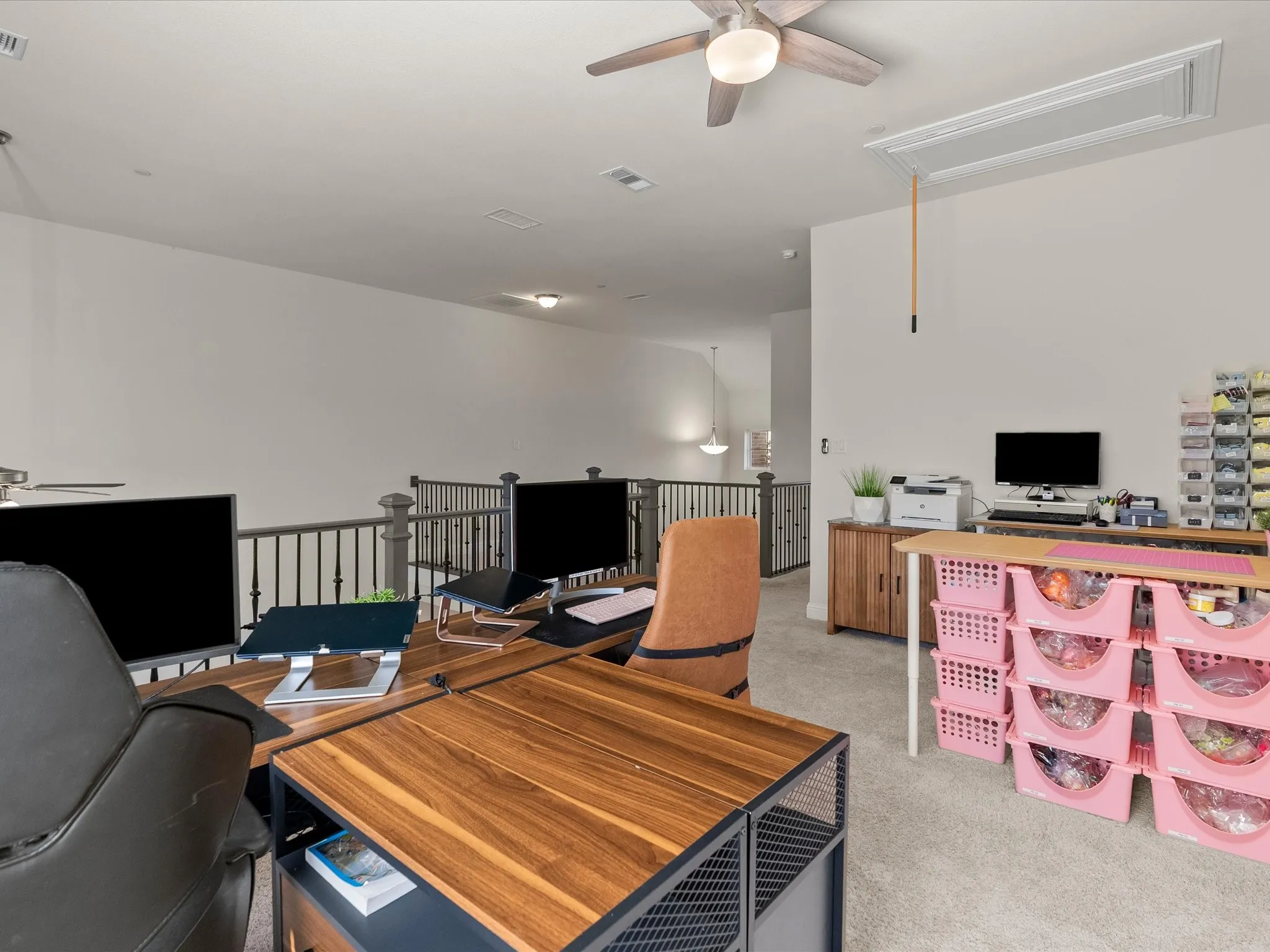Townhouse For Rent in Collin County , 4909 Shore Crest Drive, Mc Kinney, Texas 75070, 4 Bedroom, 4 Bathroom, 2 Garage spaces, 2,440 Sqft, built in 2019, mls#21403054, Real Estate Agent in Mc Kinney, Homes For Rent in Collin county, Homes For Rent in Mc Kinney, Realtor in Mc Kinney Texas, Real Estate Brokerage Independent Realty Texas, Luminita Cordes Realtor