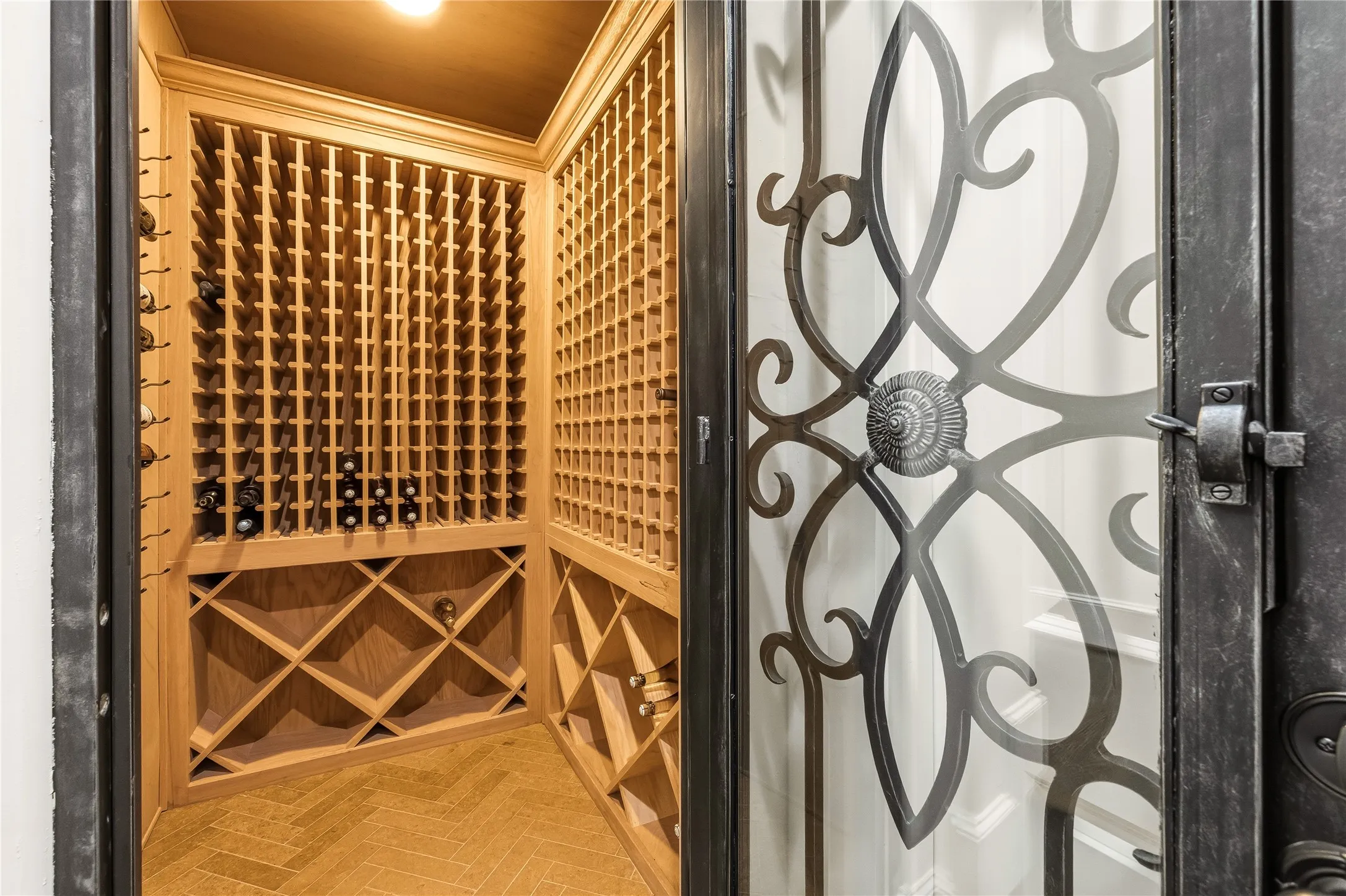 Temperature Controlled wine celler