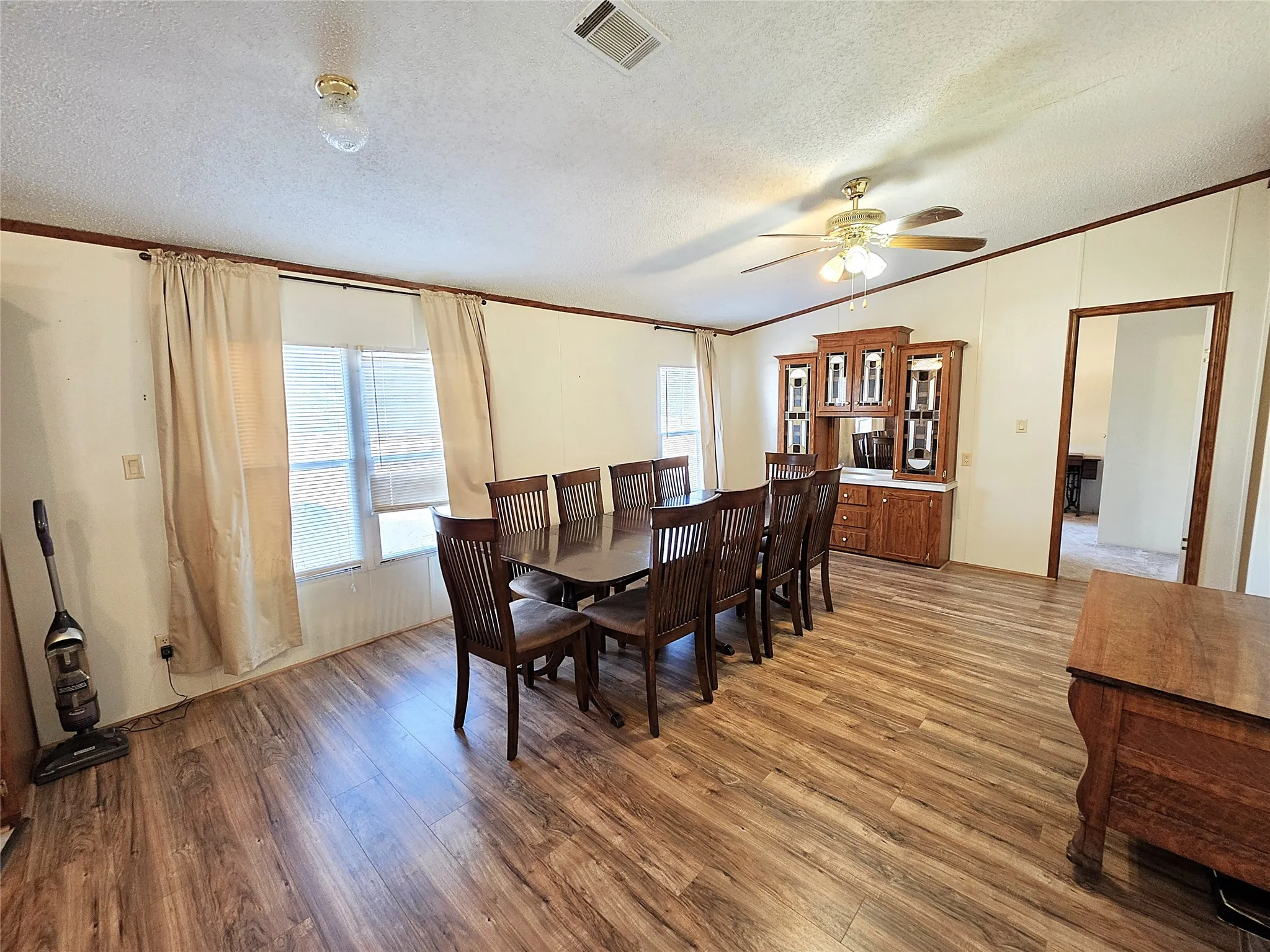 Manufactured Home For Sale in Limestone County , 116 Lcr 751, Thornton, Texas 76687, 4 Bedroom, 2 Bathroom, Garage spaces, 1,728 Sqft, built in 1998, mls#21398148, Real Estate Agent in Thornton, Homes For Sale in Limestone county, Homes For Sale in Thornton, Realtor in Thornton Texas, Real Estate Brokerage Independent Realty Texas, Luminita Cordes Realtor