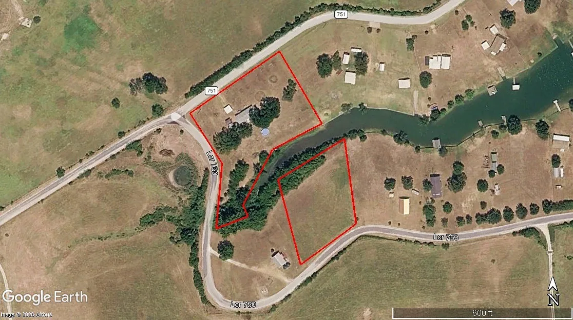Manufactured Home For Sale in Limestone County , 116 Lcr 751, Thornton, Texas 76687, 4 Bedroom, 2 Bathroom, Garage spaces, 1,728 Sqft, built in 1998, mls#21398148, Real Estate Agent in Thornton, Homes For Sale in Limestone county, Homes For Sale in Thornton, Realtor in Thornton Texas, Real Estate Brokerage Independent Realty Texas, Luminita Cordes Realtor