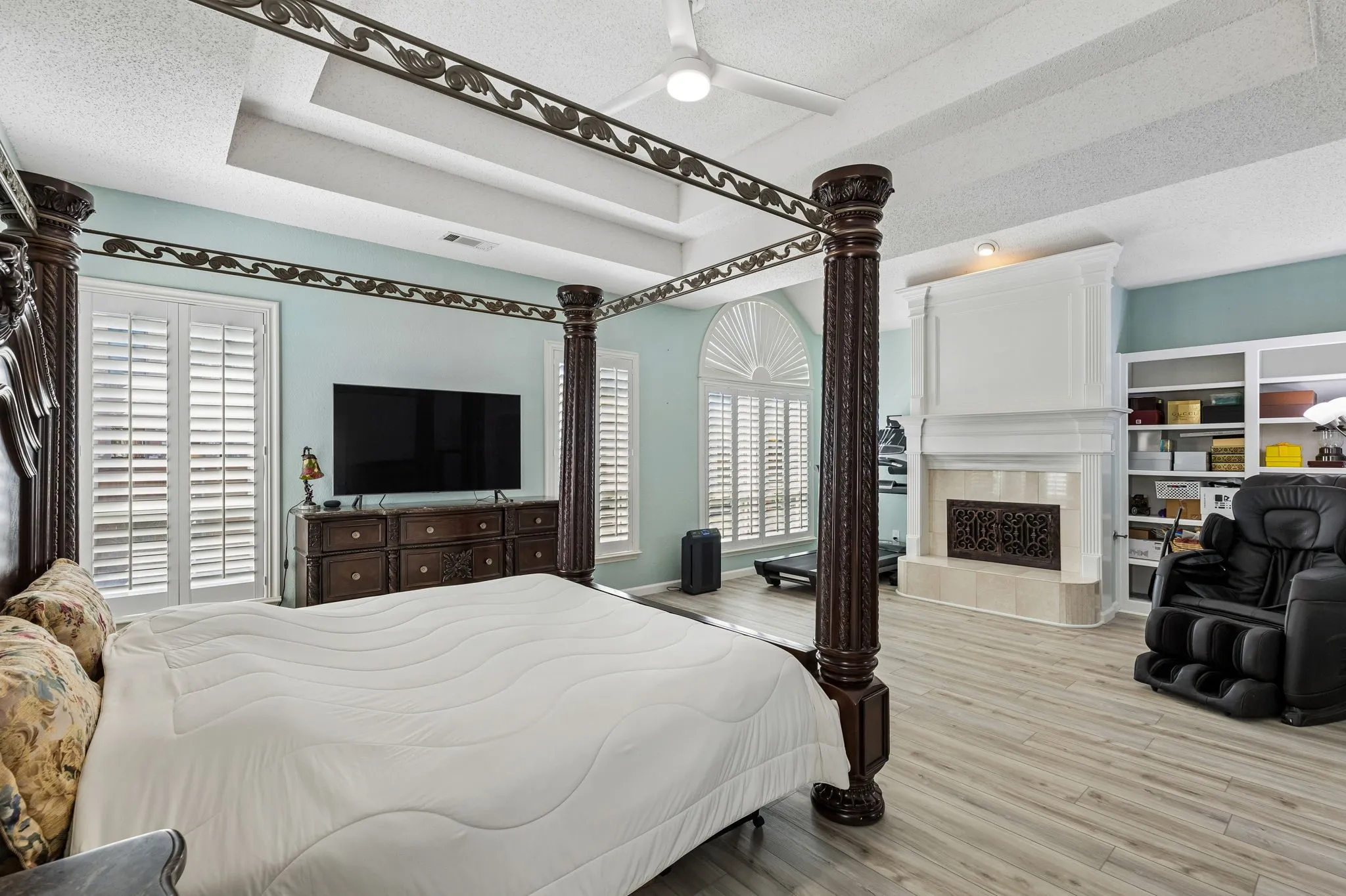 Single Family Residence For Sale in Denton County , 27 Monterey Drive, Trophy Club, Texas 76262, 4 Bedroom, 3 Bathroom, 2 Garage spaces, 3,183 Sqft, built in 1995, mls#21400510, Real Estate Agent in Trophy Club, Homes For Sale in Denton county, Homes For Sale in Trophy Club, Realtor in Trophy Club Texas, Real Estate Brokerage Independent Realty Texas, Luminita Cordes Realtor