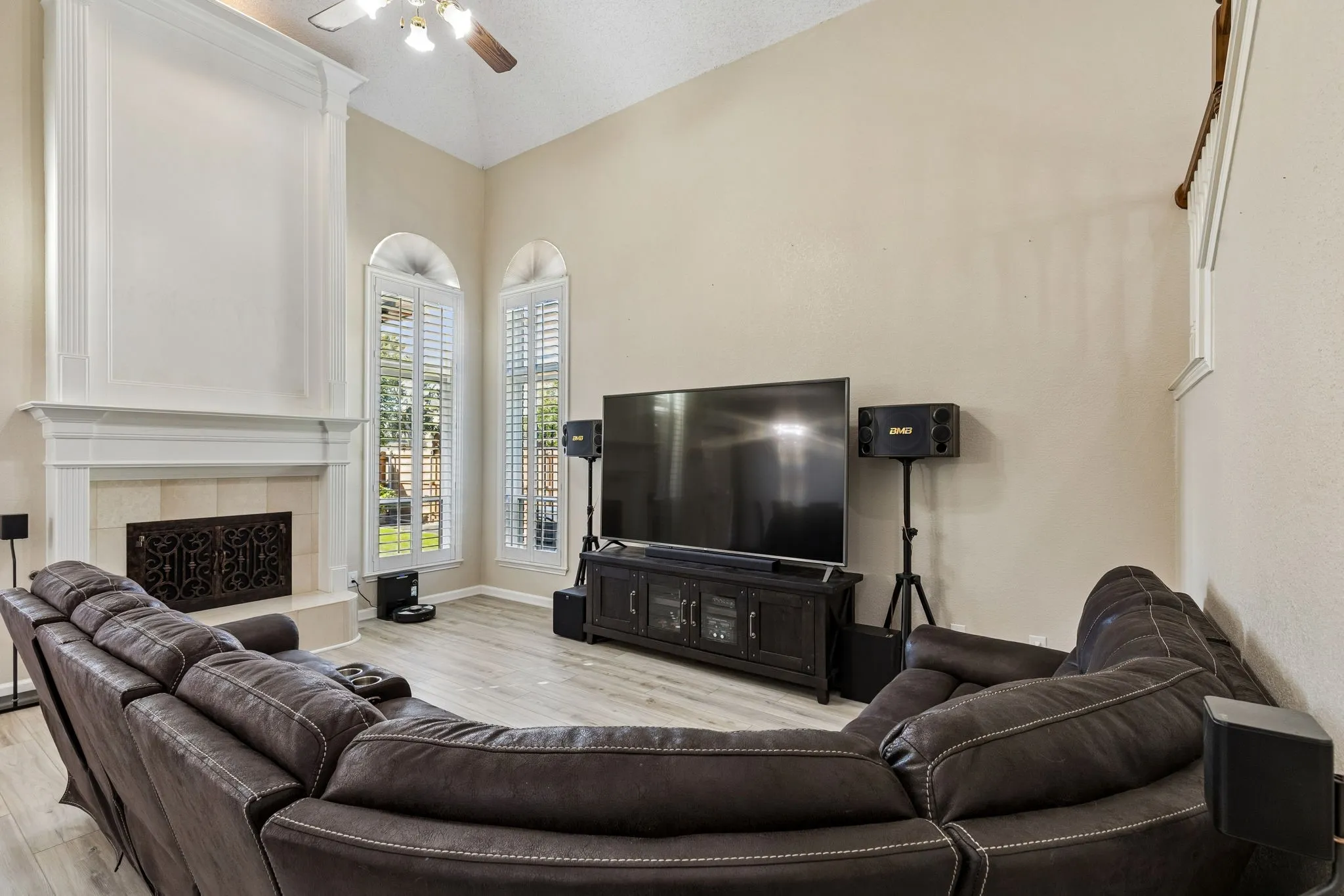 Single Family Residence For Sale in Denton County , 27 Monterey Drive, Trophy Club, Texas 76262, 4 Bedroom, 3 Bathroom, 2 Garage spaces, 3,183 Sqft, built in 1995, mls#21400510, Real Estate Agent in Trophy Club, Homes For Sale in Denton county, Homes For Sale in Trophy Club, Realtor in Trophy Club Texas, Real Estate Brokerage Independent Realty Texas, Luminita Cordes Realtor