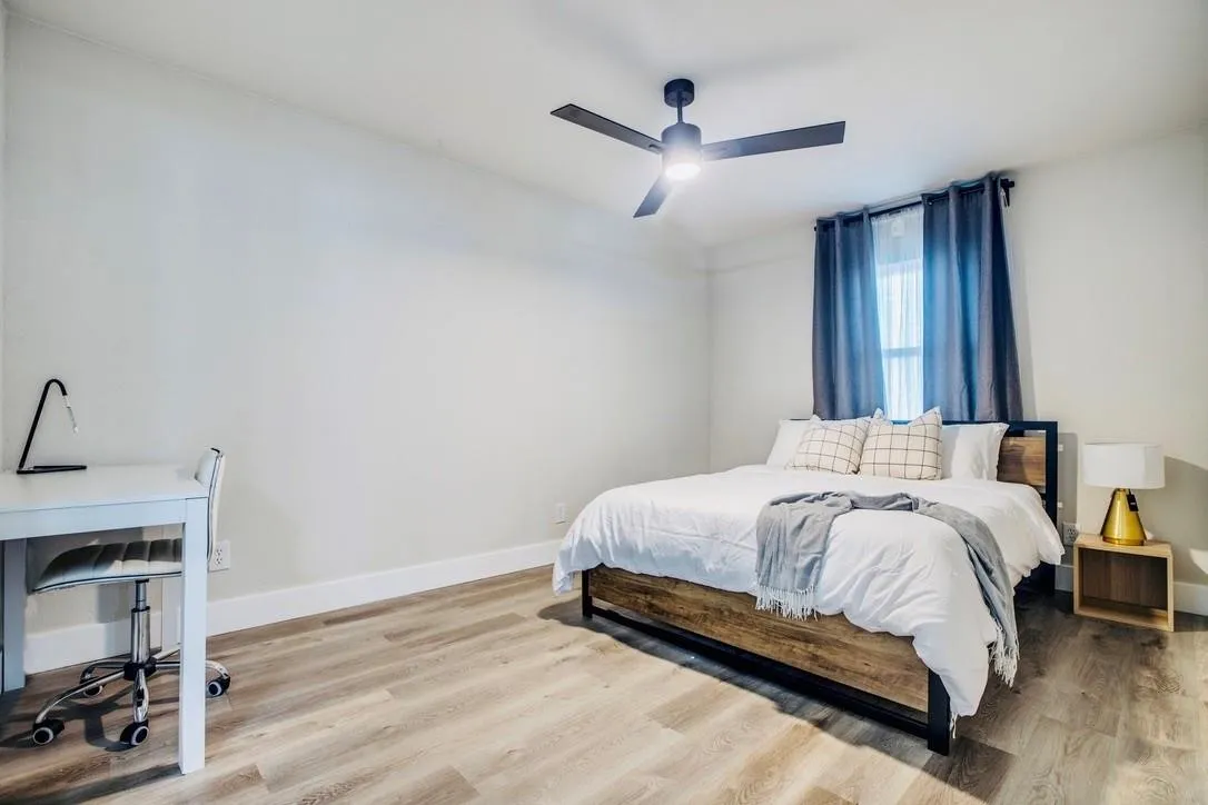 Single Family Residence For Rent in Denton County , 5708 Perrin Street, The Colony, Texas 75056, 3 Bedroom, 2 Bathroom, Garage spaces, 1,076 Sqft, built in 1982, mls#21403699, Real Estate Agent in The Colony, Homes For Rent in Denton county, Homes For Rent in The Colony, Realtor in The Colony Texas, Real Estate Brokerage Independent Realty Texas, Luminita Cordes Realtor