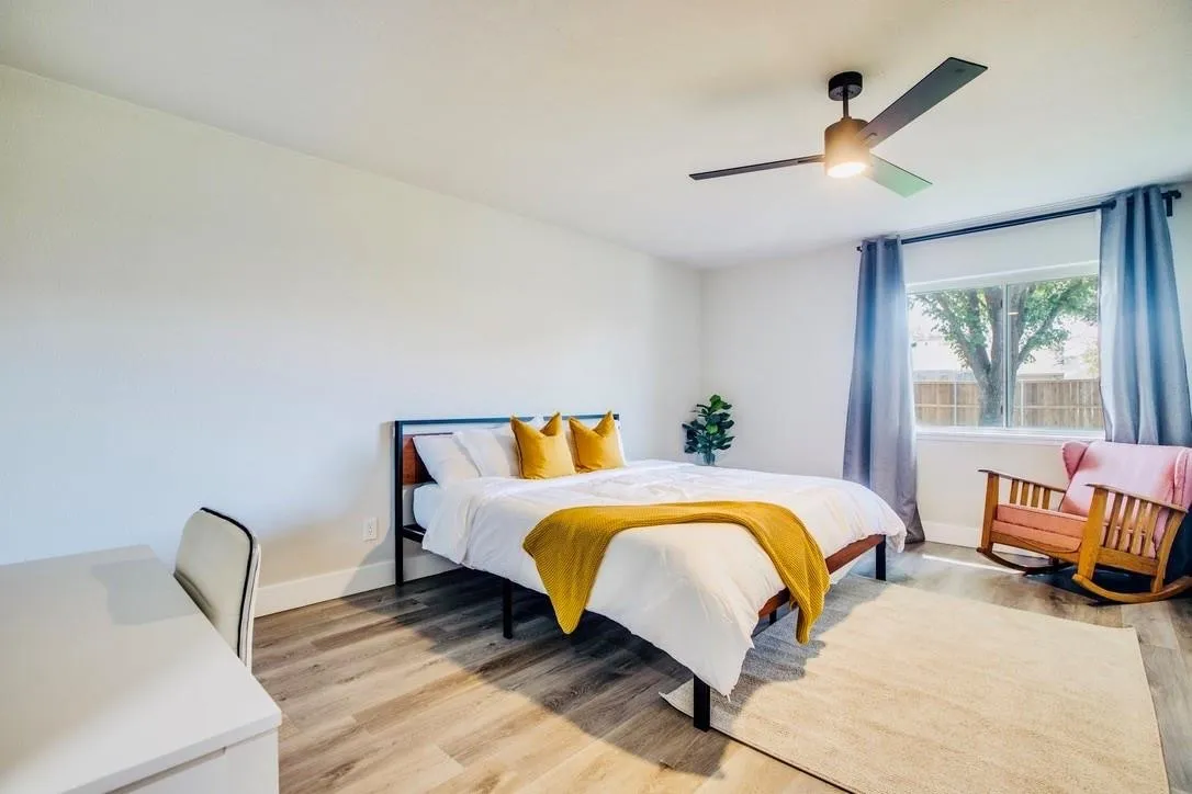 Single Family Residence For Rent in Denton County , 5708 Perrin Street, The Colony, Texas 75056, 3 Bedroom, 2 Bathroom, Garage spaces, 1,076 Sqft, built in 1982, mls#21403699, Real Estate Agent in The Colony, Homes For Rent in Denton county, Homes For Rent in The Colony, Realtor in The Colony Texas, Real Estate Brokerage Independent Realty Texas, Luminita Cordes Realtor