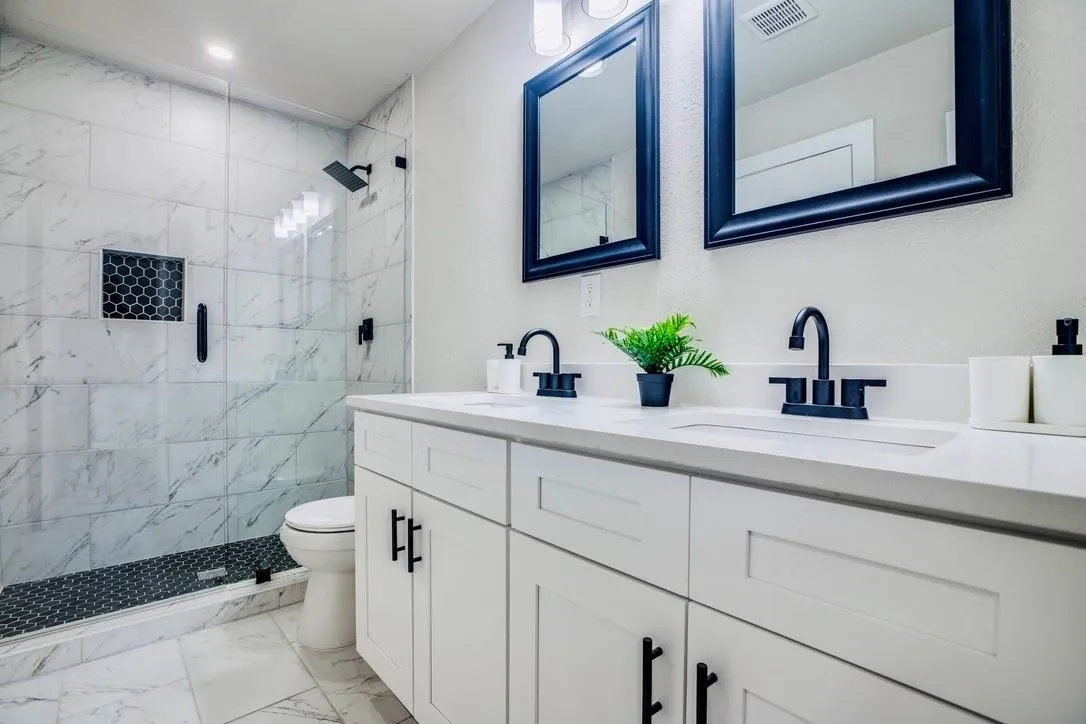 Single Family Residence For Rent in Denton County , 5708 Perrin Street, The Colony, Texas 75056, 3 Bedroom, 2 Bathroom, Garage spaces, 1,076 Sqft, built in 1982, mls#21403699, Real Estate Agent in The Colony, Homes For Rent in Denton county, Homes For Rent in The Colony, Realtor in The Colony Texas, Real Estate Brokerage Independent Realty Texas, Luminita Cordes Realtor