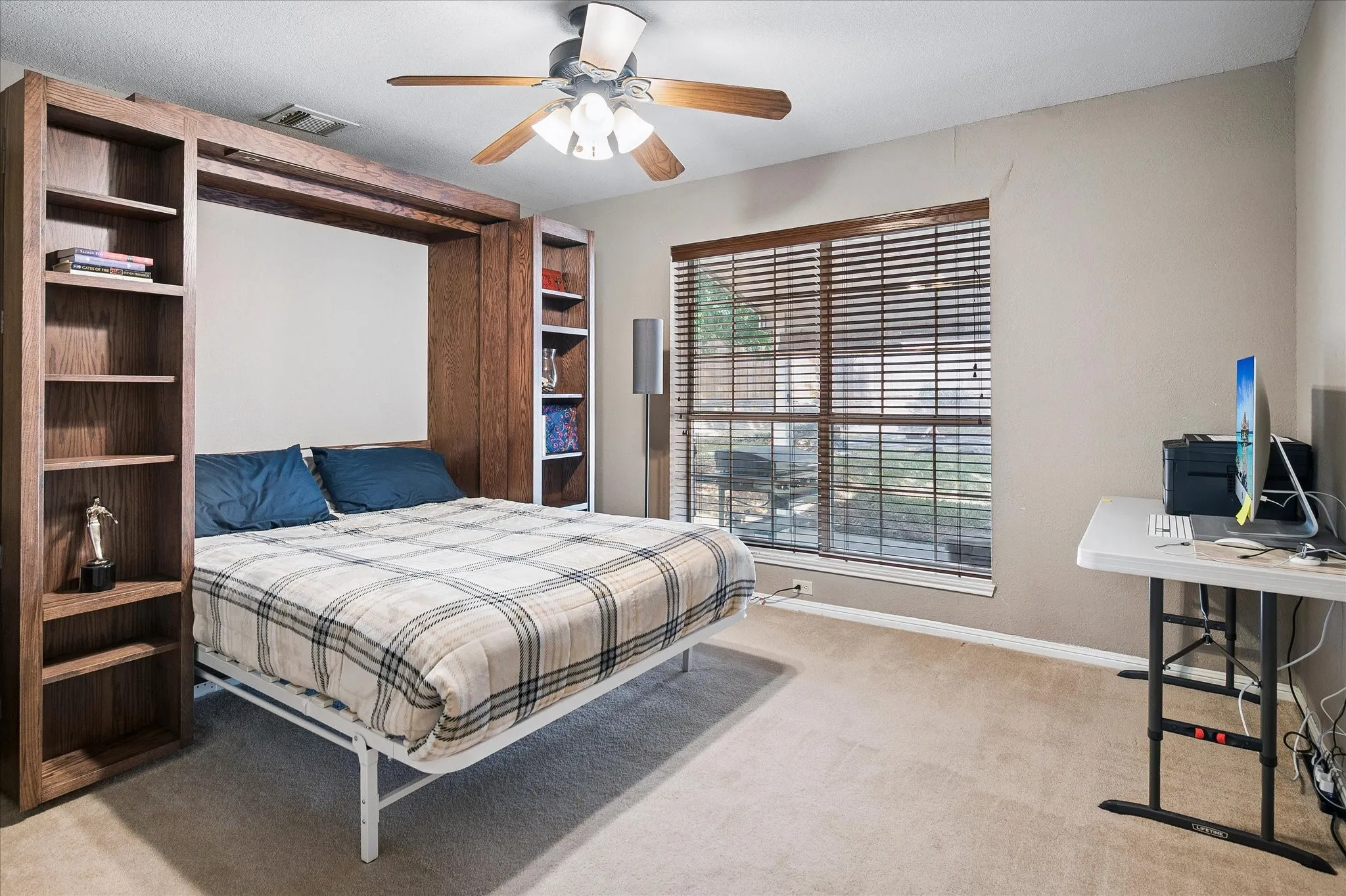 Single Family Residence For Sale in Dallas County , 1211 Laguna Place, Carrollton, Texas 75006, 4 Bedroom, 3 Bathroom, 2 Garage spaces, 3,059 Sqft, built in 1986, mls#21403713, Real Estate Agent in Carrollton, Homes For Sale in Dallas county, Homes For Sale in Carrollton, Realtor in Carrollton Texas, Real Estate Brokerage Independent Realty Texas, Luminita Cordes Realtor