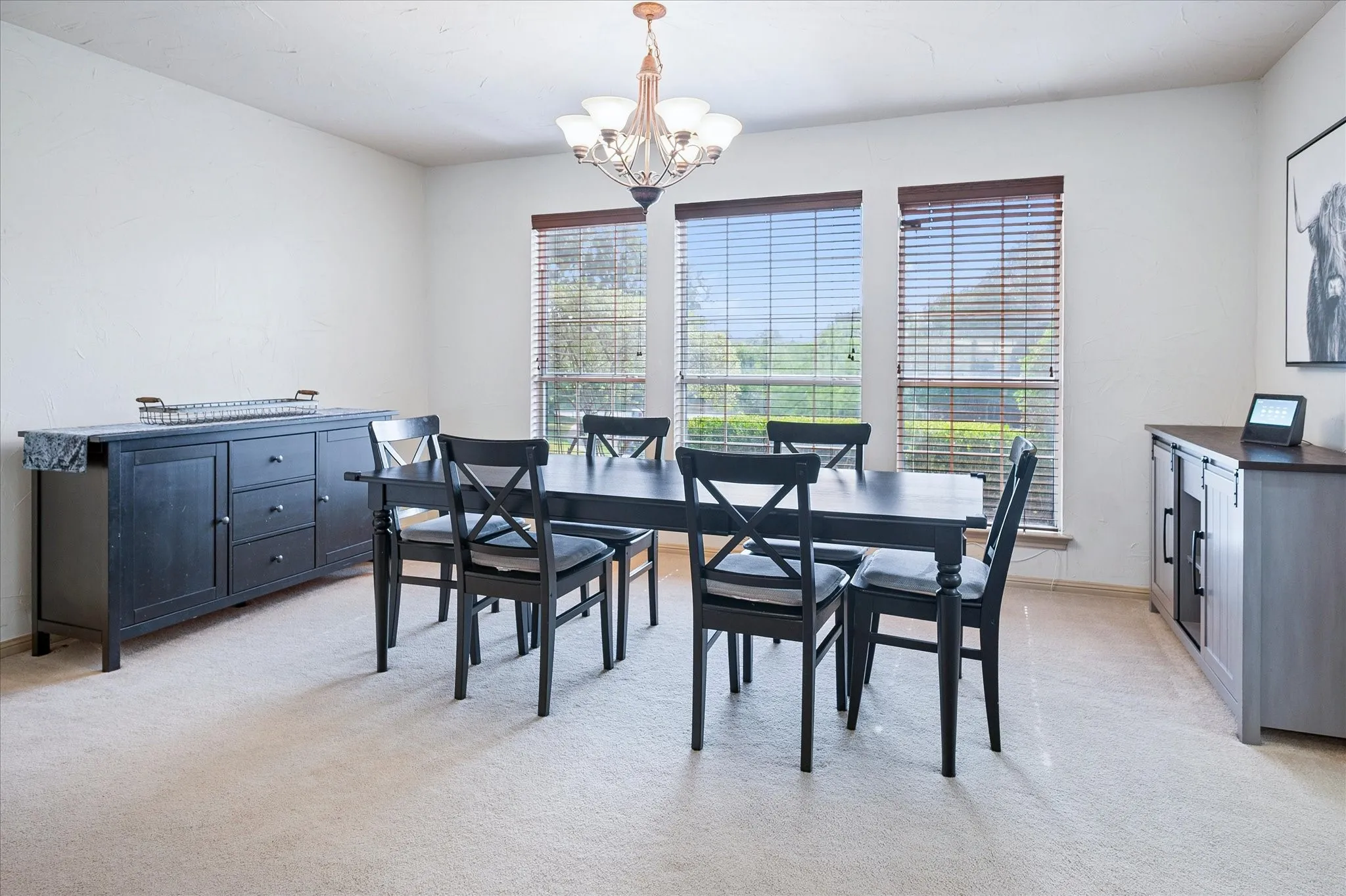 Single Family Residence For Sale in Dallas County , 1211 Laguna Place, Carrollton, Texas 75006, 4 Bedroom, 3 Bathroom, 2 Garage spaces, 3,059 Sqft, built in 1986, mls#21403713, Real Estate Agent in Carrollton, Homes For Sale in Dallas county, Homes For Sale in Carrollton, Realtor in Carrollton Texas, Real Estate Brokerage Independent Realty Texas, Luminita Cordes Realtor